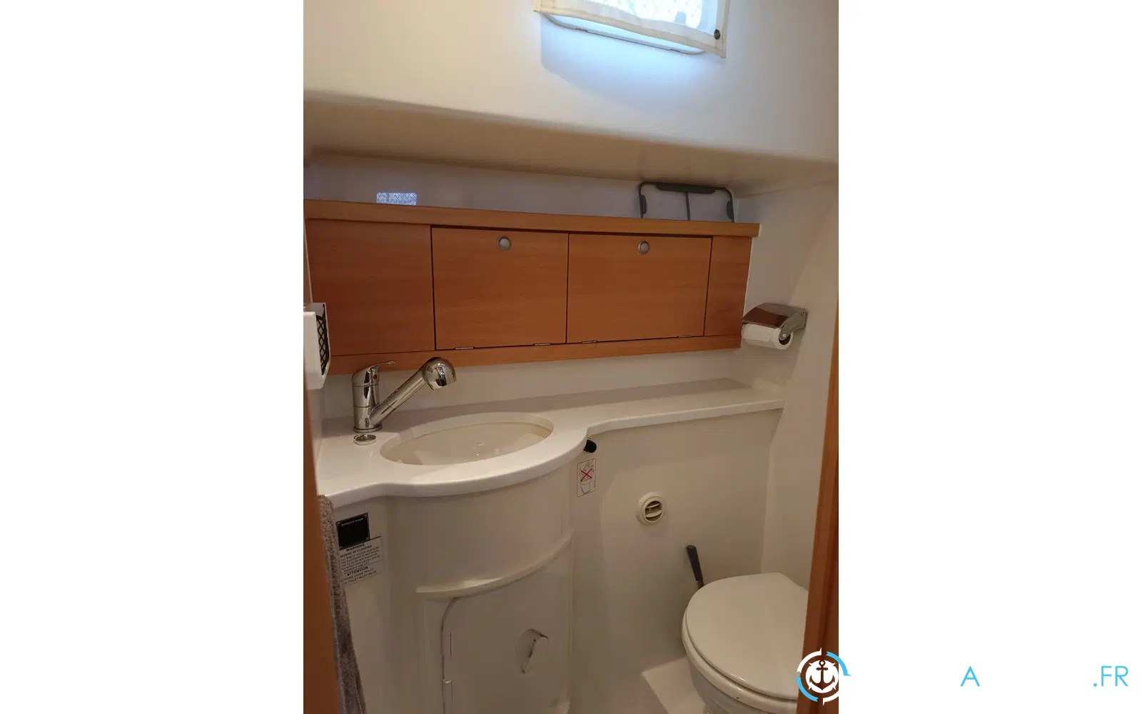 slider 19 Delphia 1350
