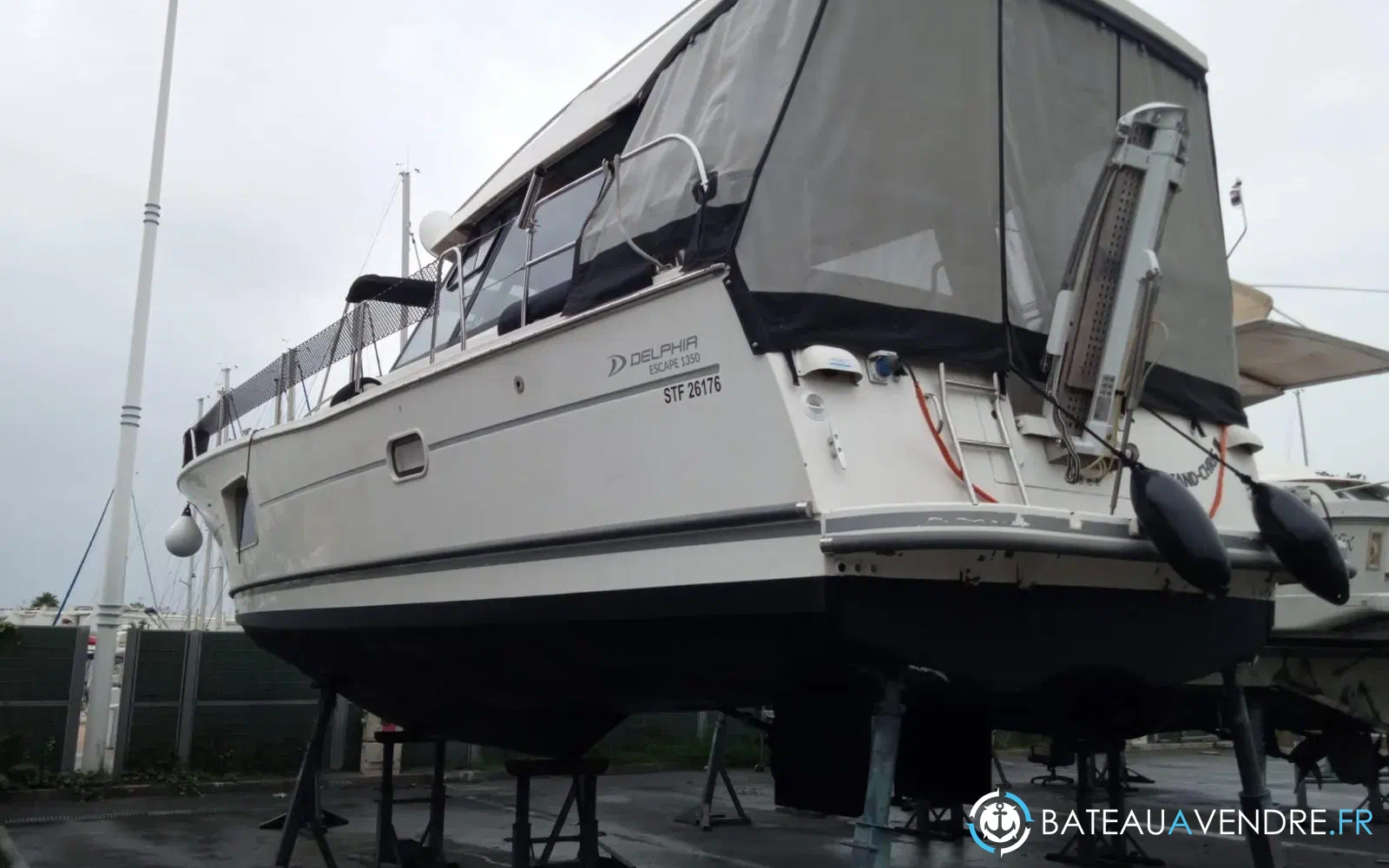 slider 28 Delphia 1350