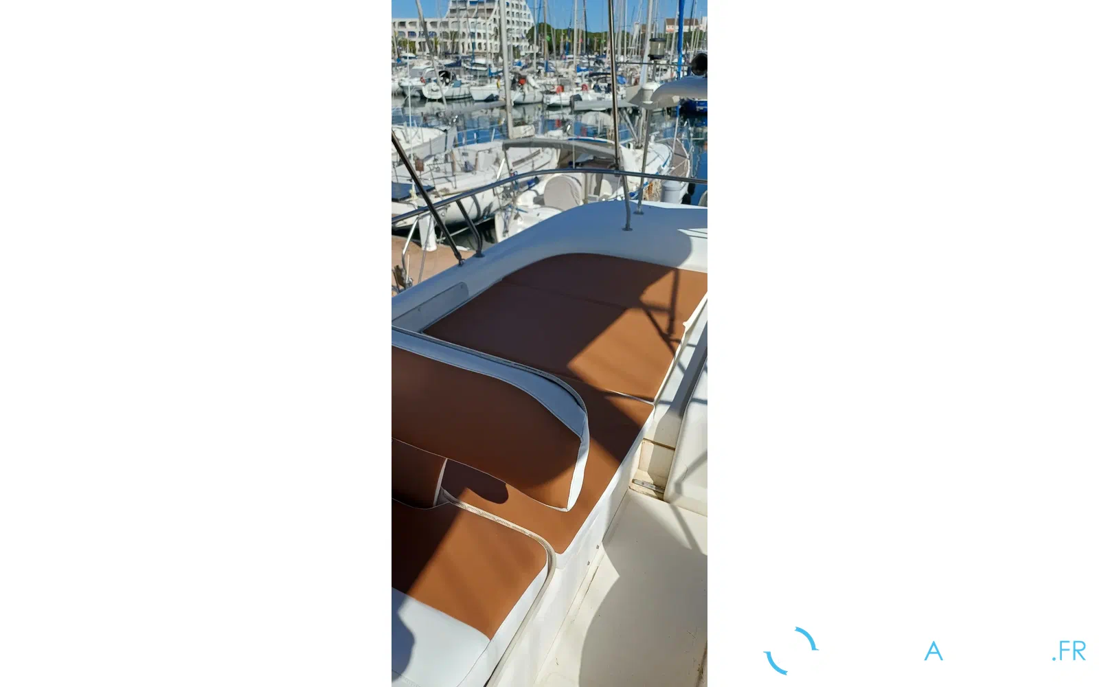 slider 17 Sealine 420