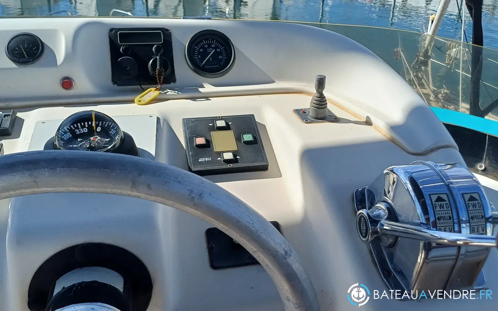 slider 22 Sealine 420