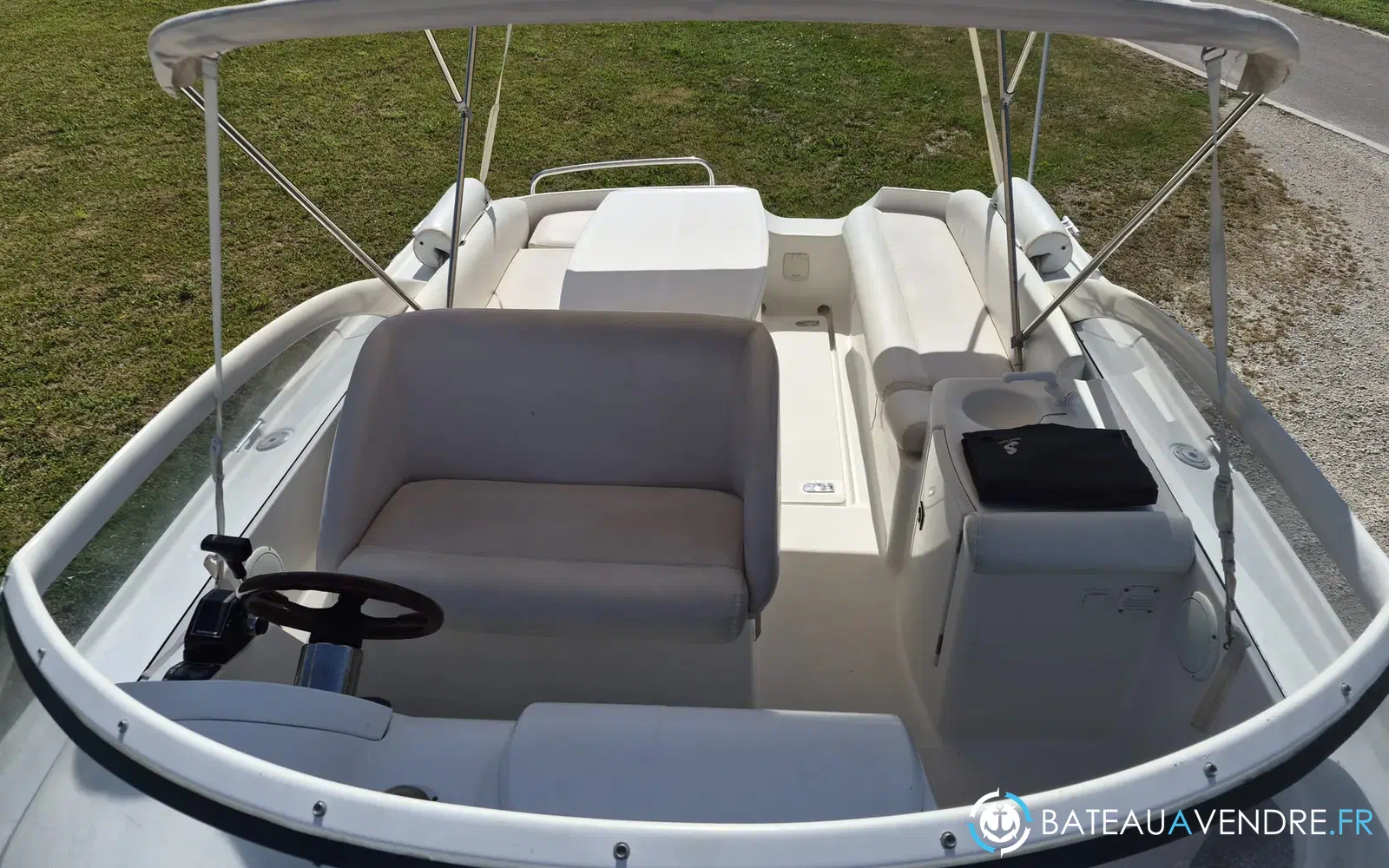 slider 3 Beneteau Flyer 780