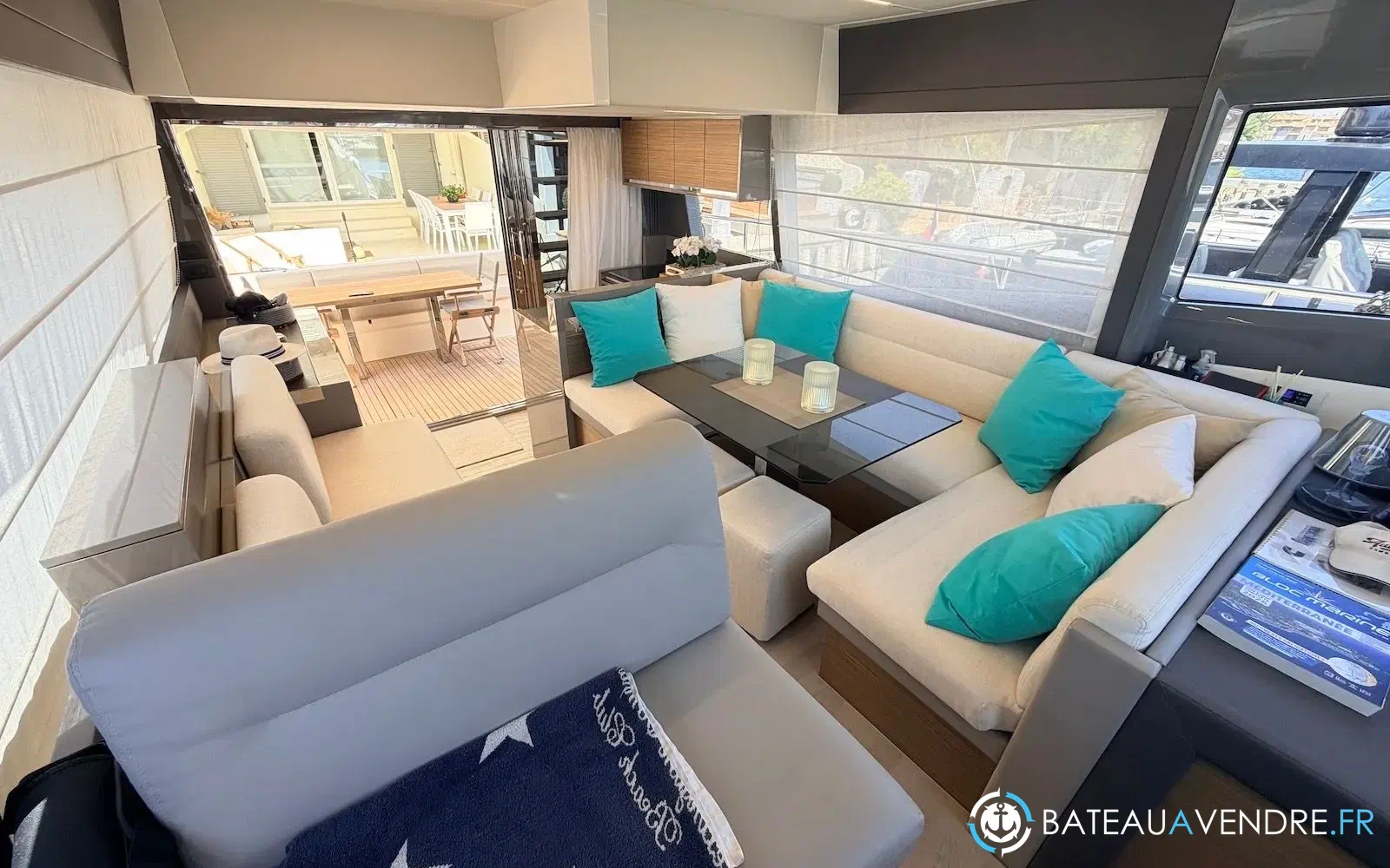 slider 12 Ferretti 450