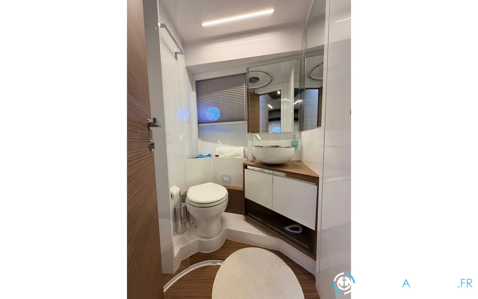 slider 18 Ferretti 450