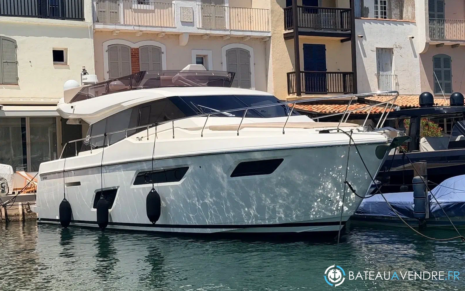 slider 1 Ferretti 450