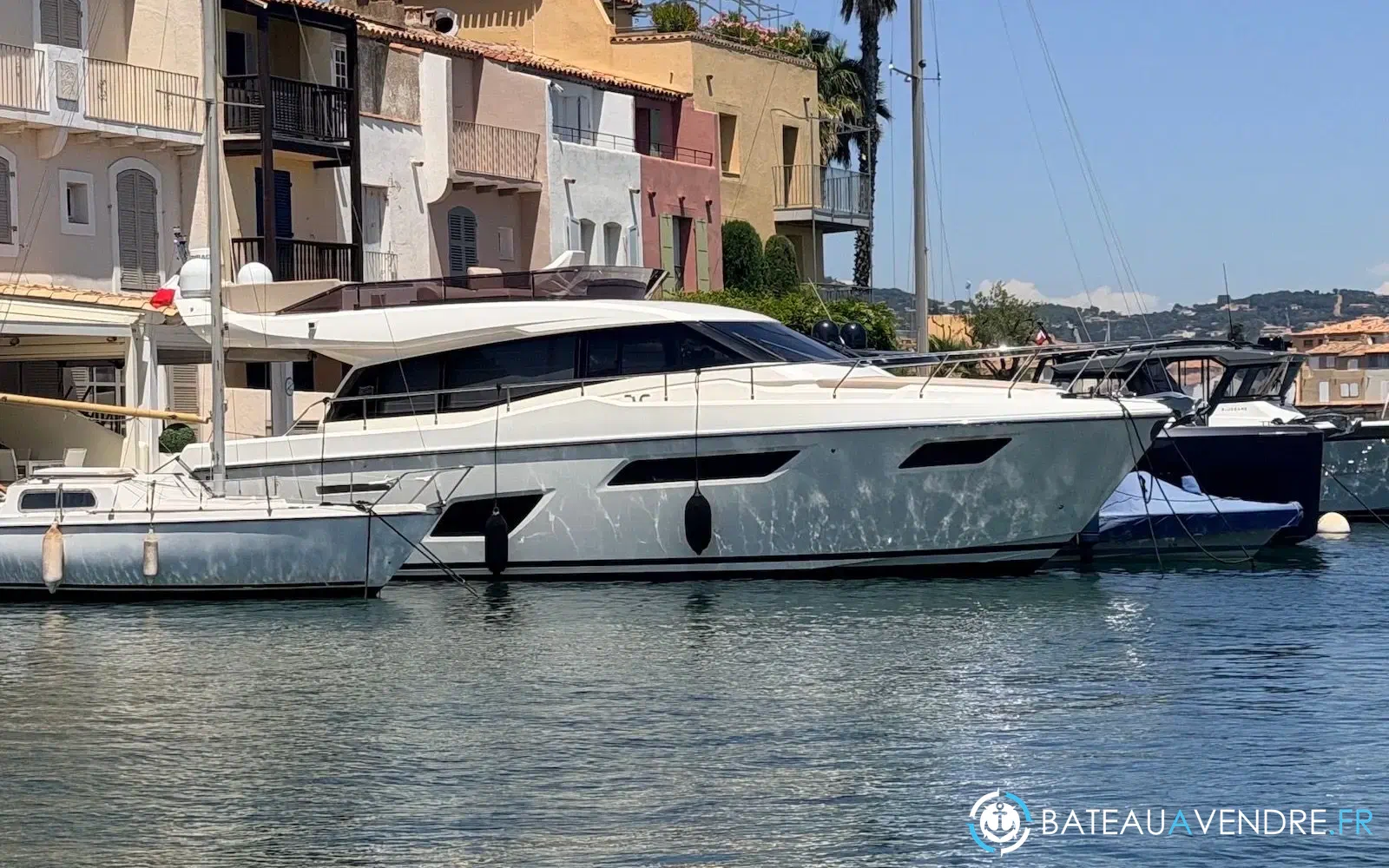 slider 3 Ferretti 450