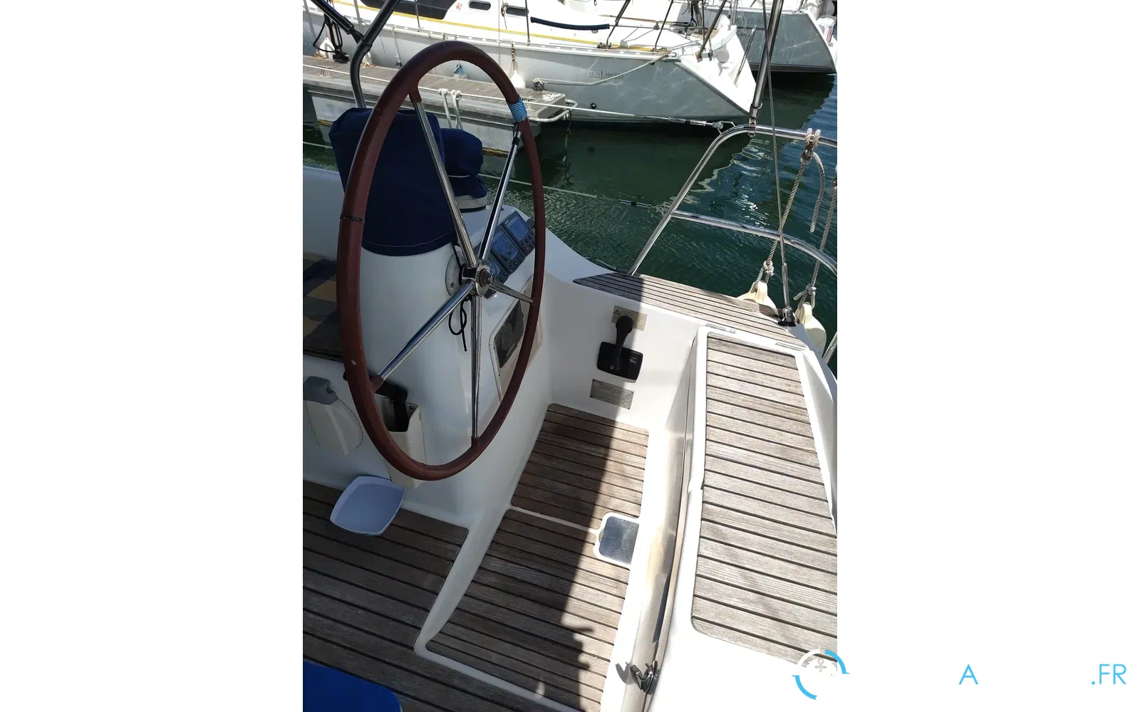 slider 28 Jeanneau Sun Odyssey 42 DS