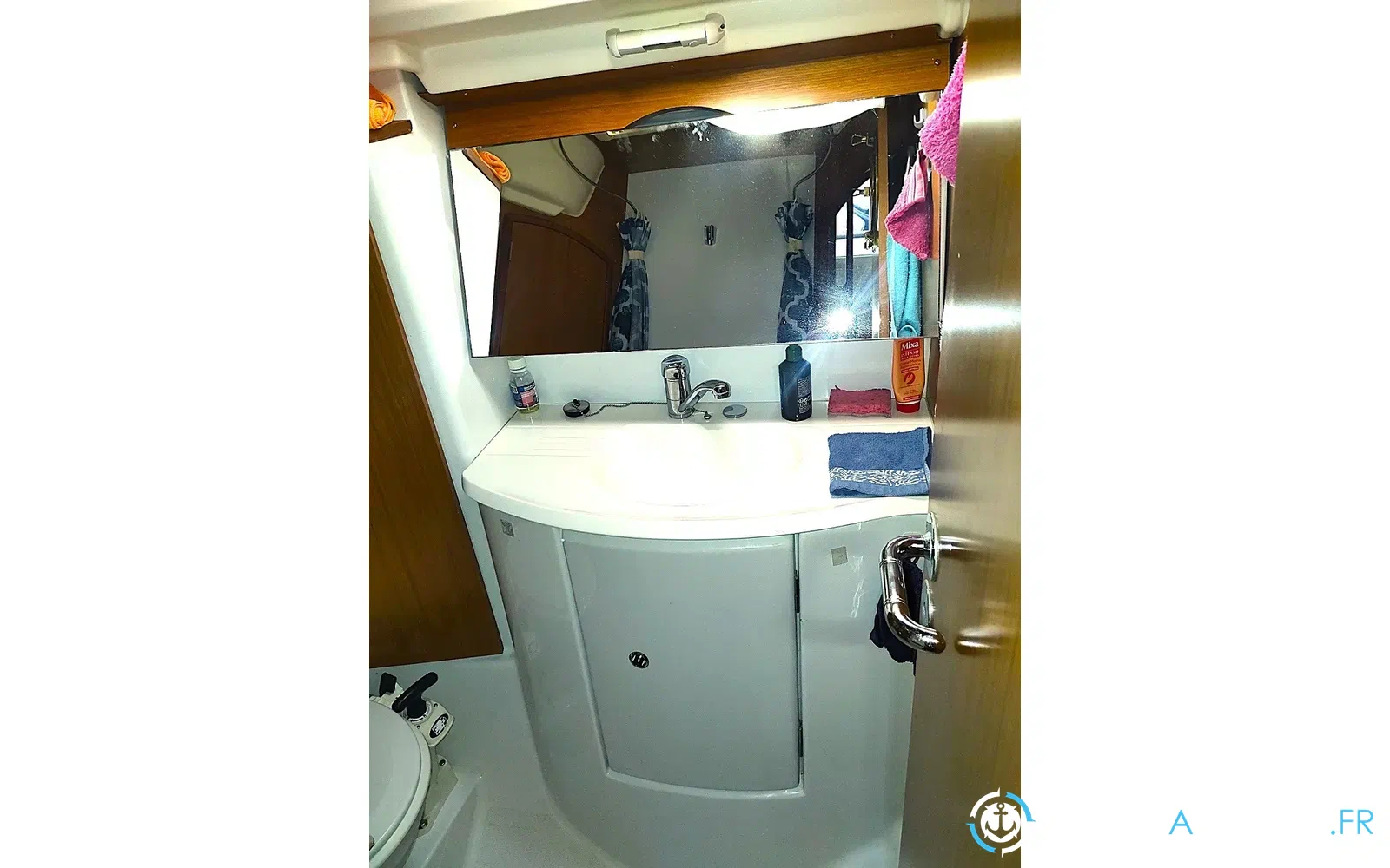 slider 52 Jeanneau Sun Odyssey 42 DS