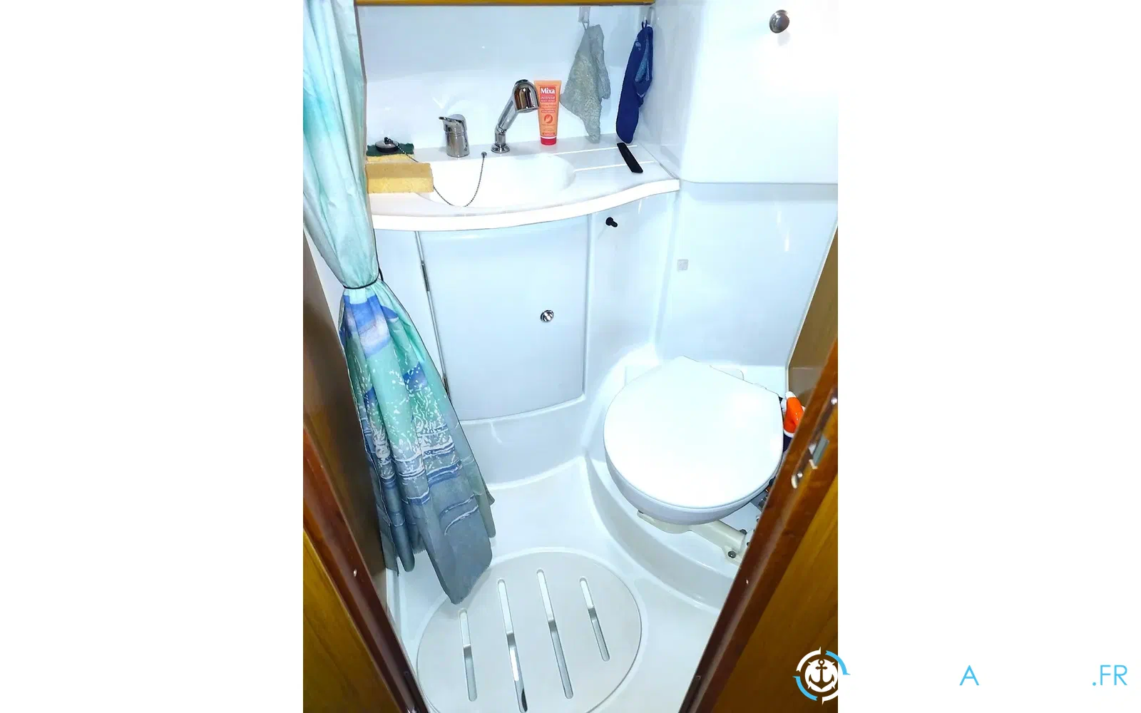 slider 56 Jeanneau Sun Odyssey 42 DS