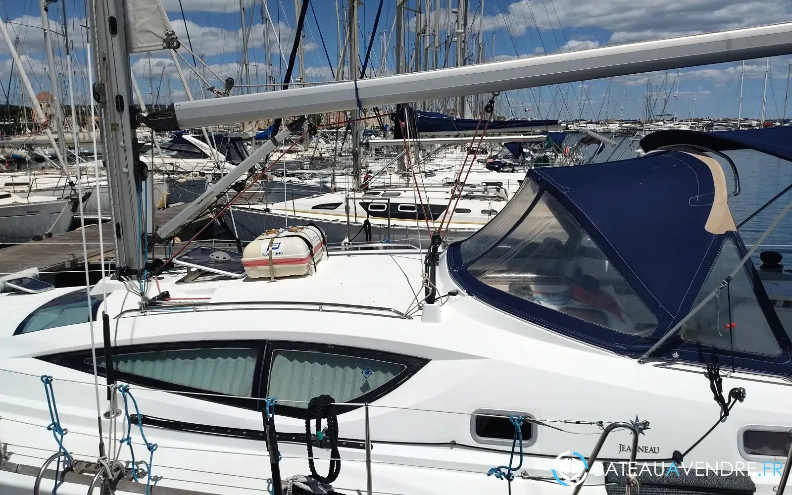 slider 4 Jeanneau Sun Odyssey 42 DS