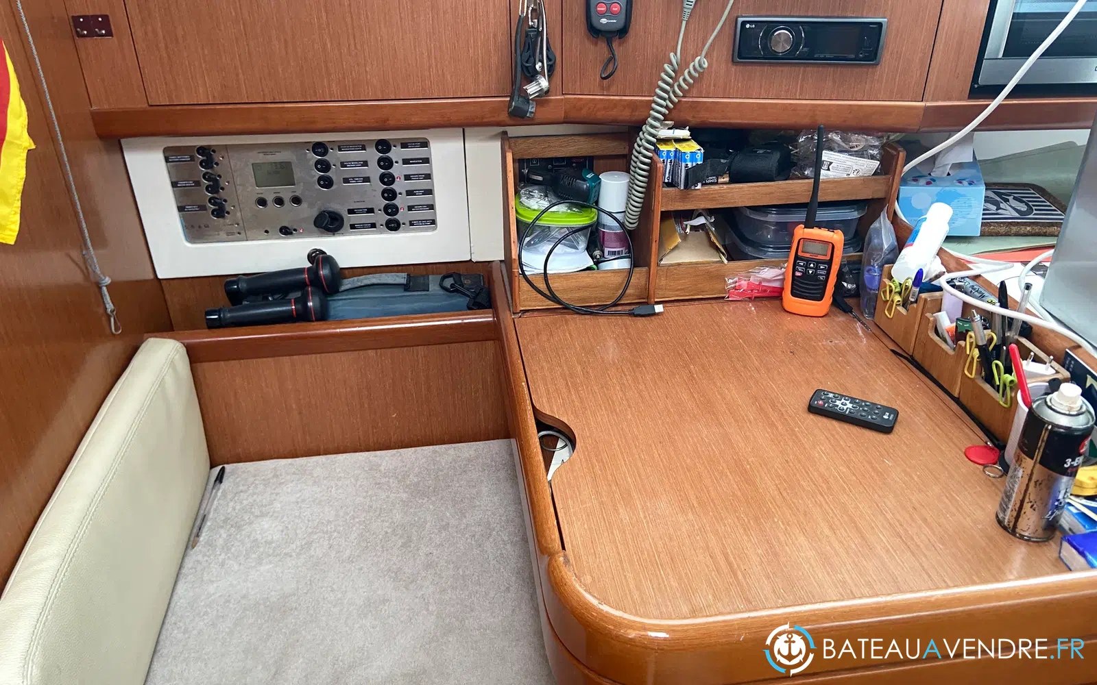 slider 11 Beneteau Oceanis 40