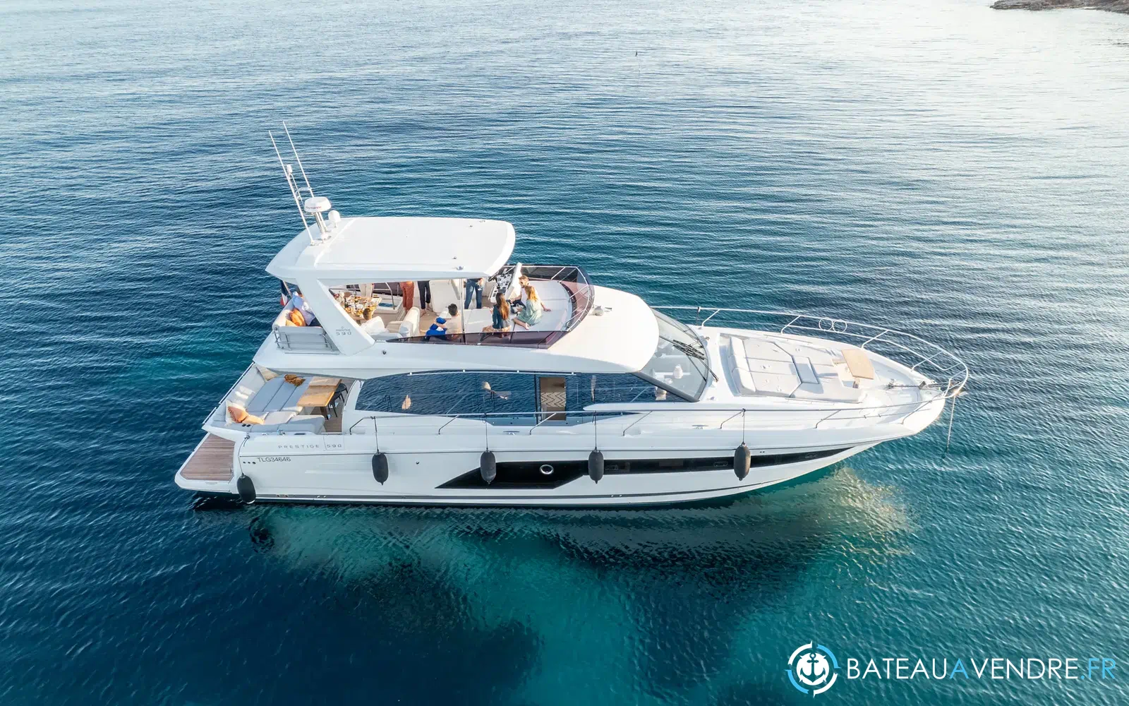 slider 0 Jeanneau Prestige 590
