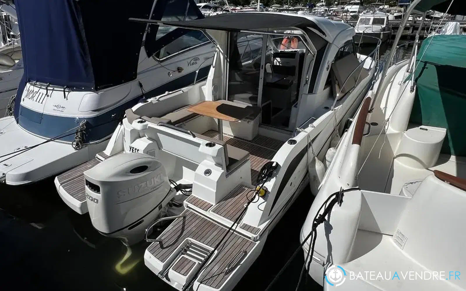 slider 0 Beneteau Antares 8