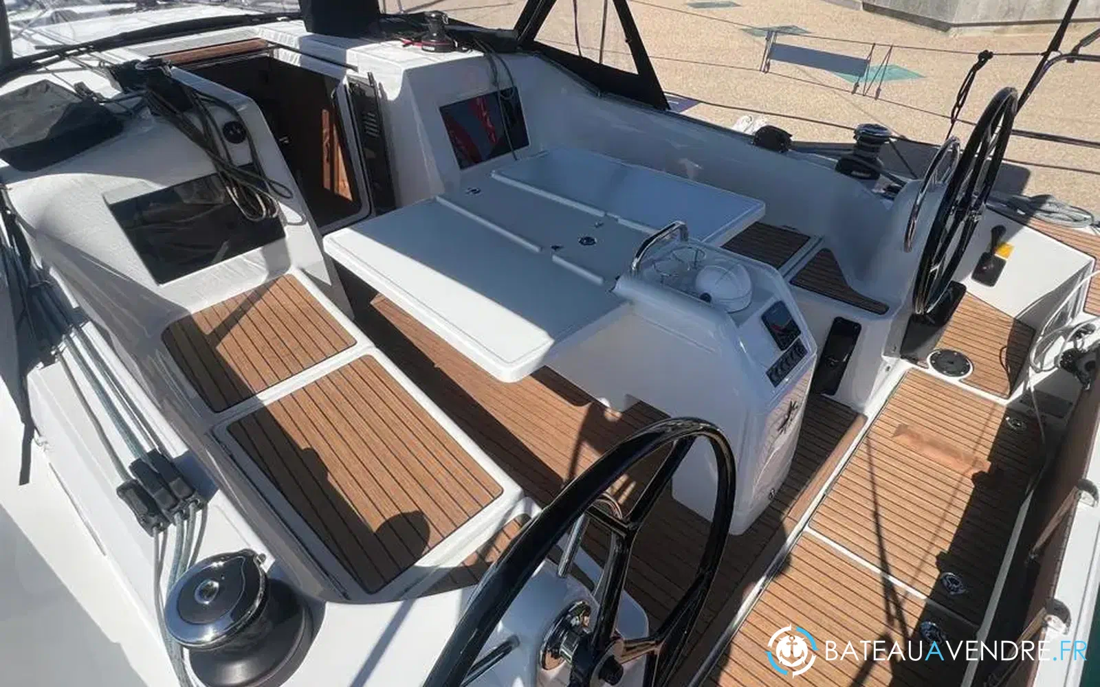 slider 12 Jeanneau Sun Odyssey 415