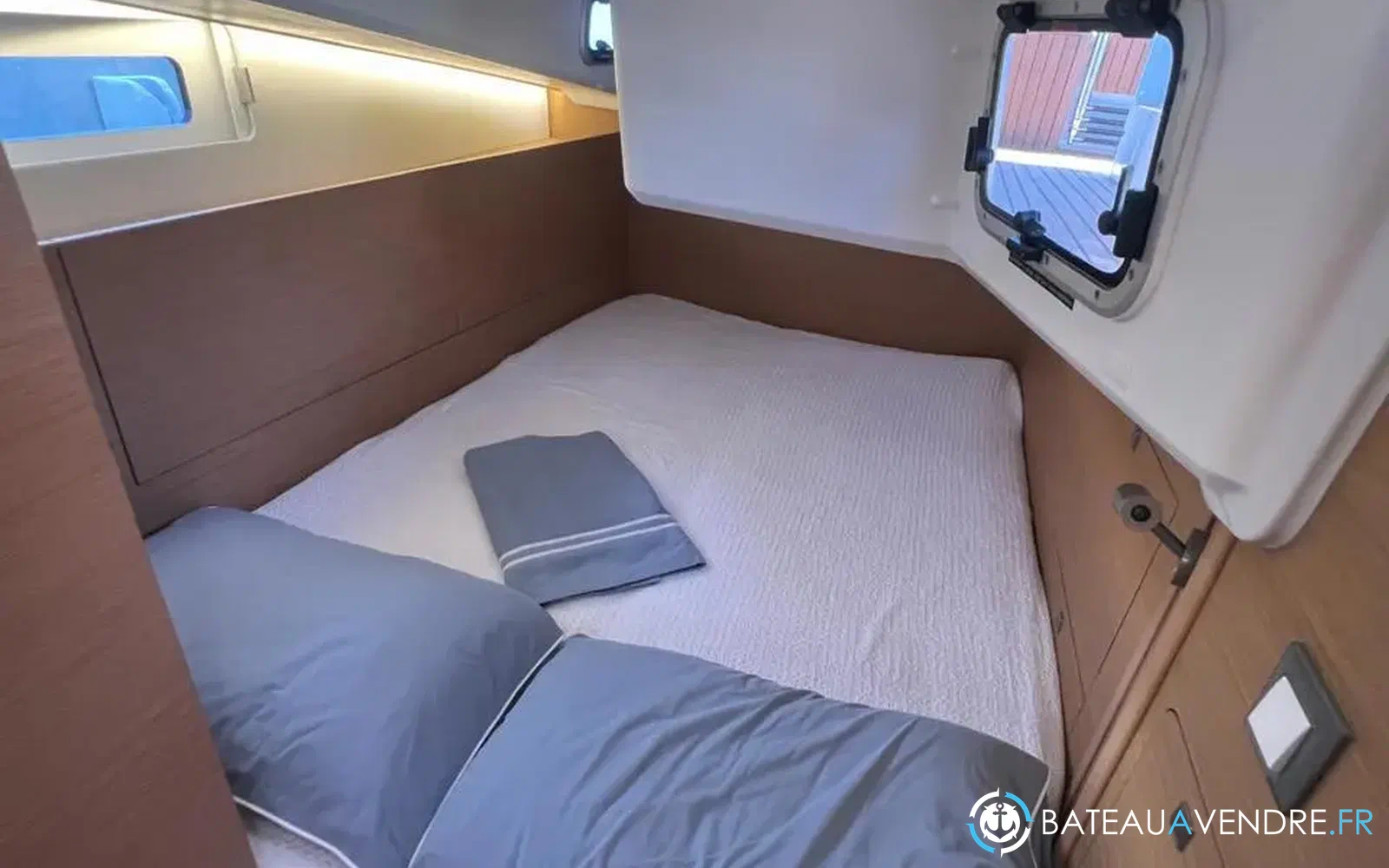 slider 7 Jeanneau Sun Odyssey 415