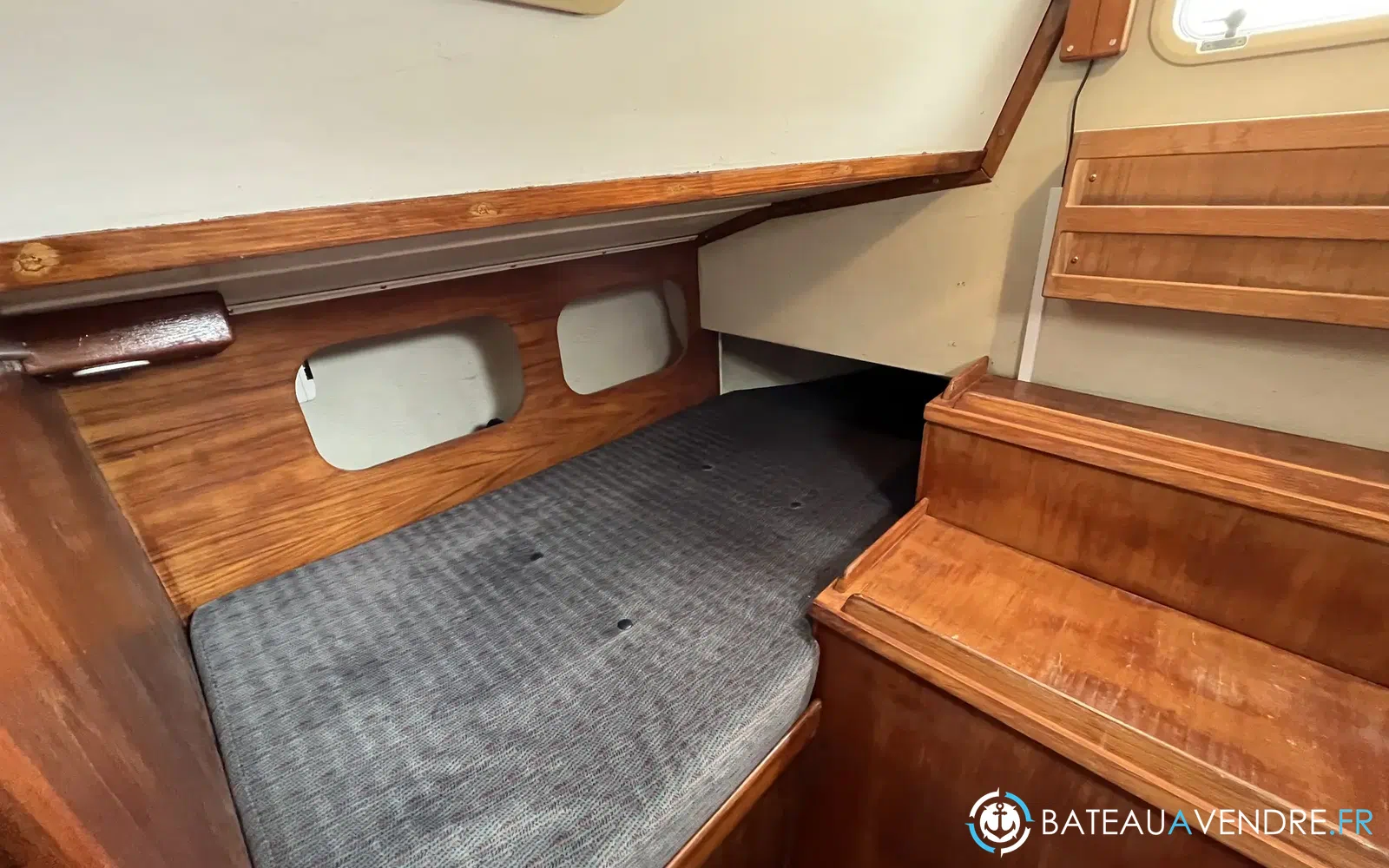 slider 15 Freedom Yachts Freedom 35
