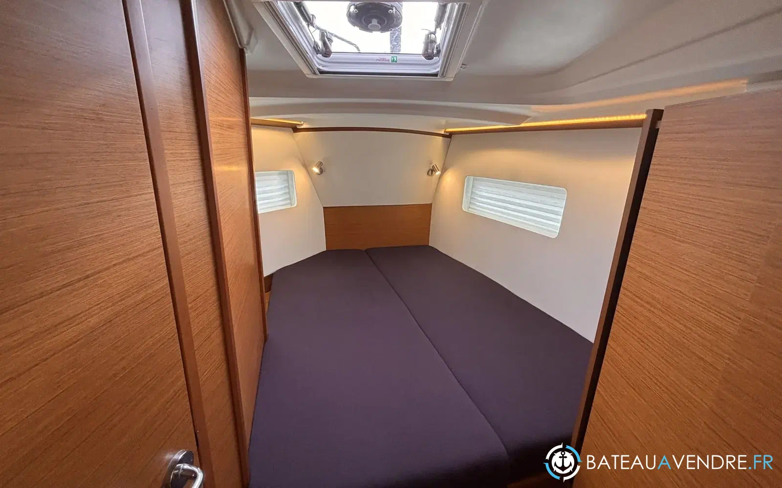 slider 18 Jeanneau Sun Odyssey 380