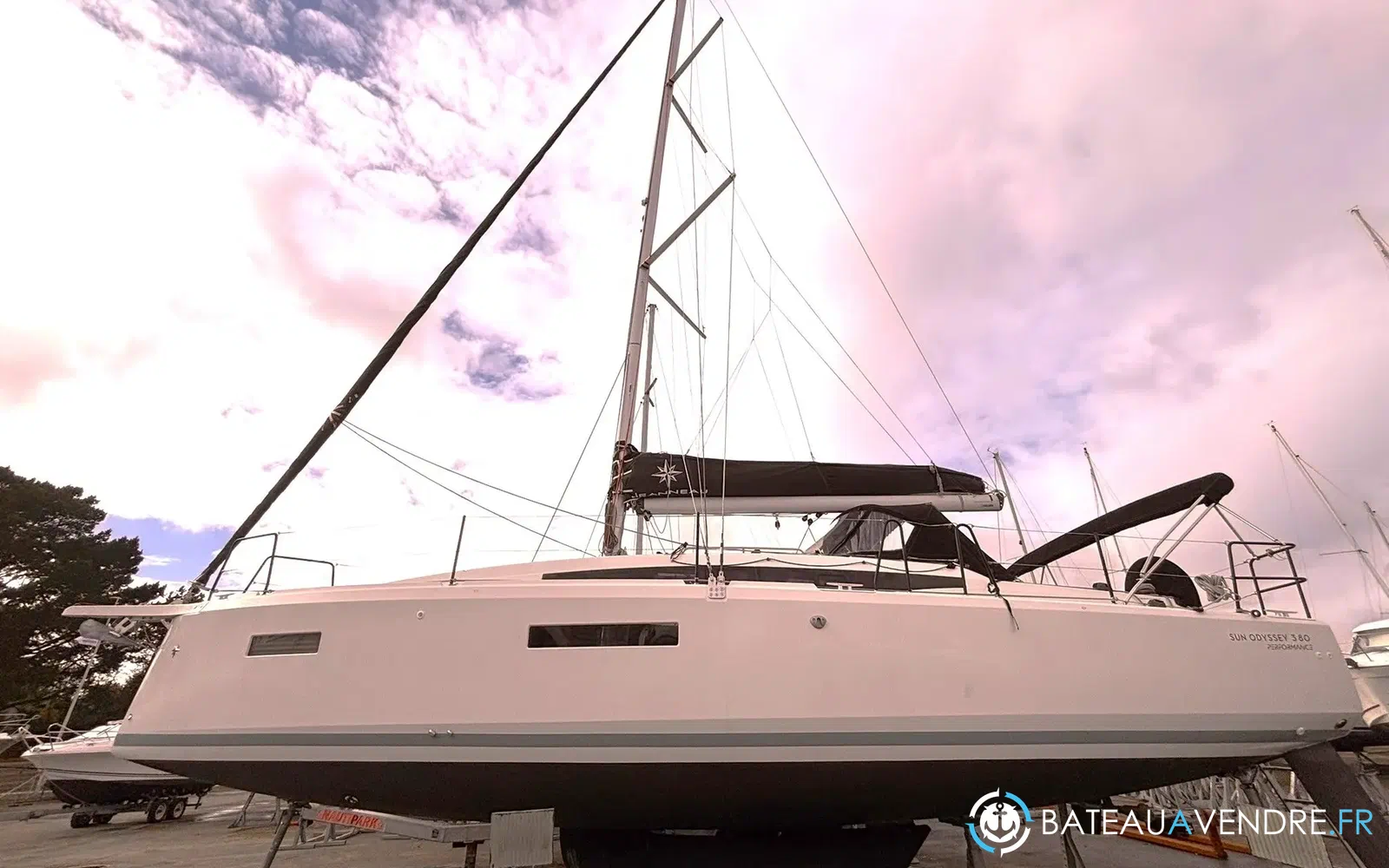 slider 1 Jeanneau Sun Odyssey 380