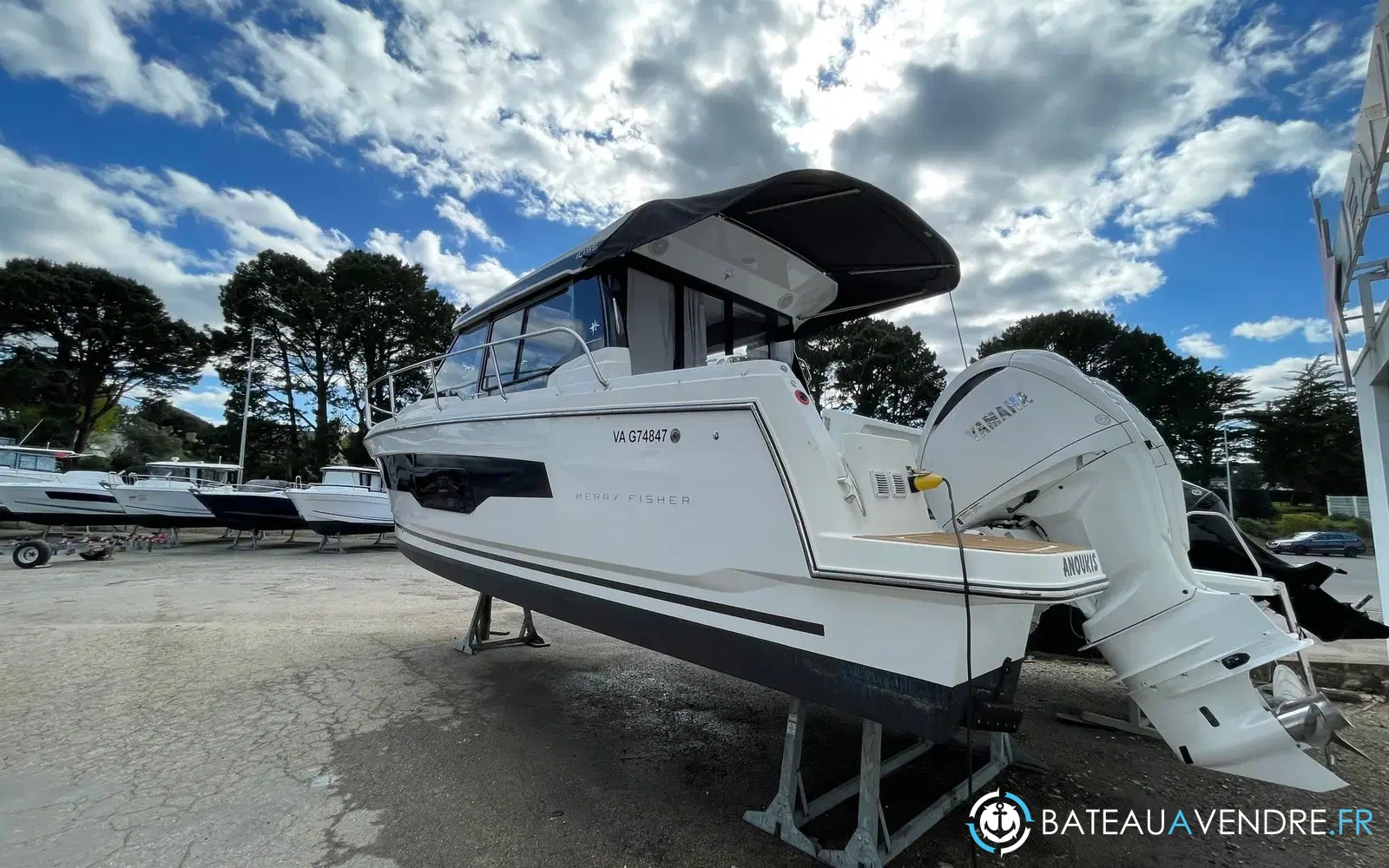 slider 2 Jeanneau Merry Fisher 1095 coupé