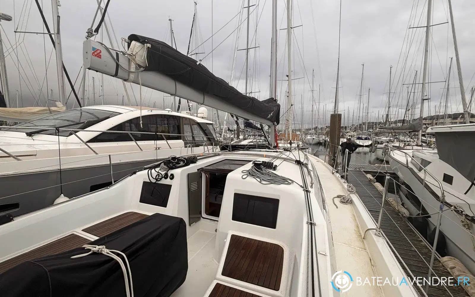 slider 6 Jeanneau Sun Odyssey 410