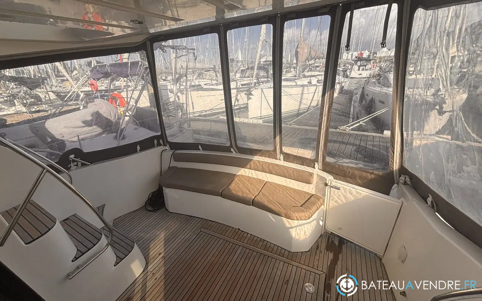 slider 9 Prestige Yachts 400 Fly