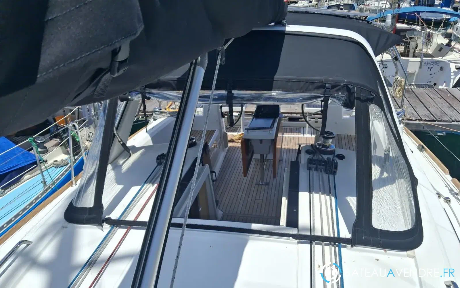slider 13 Beneteau Oceanis 38 Cruiser