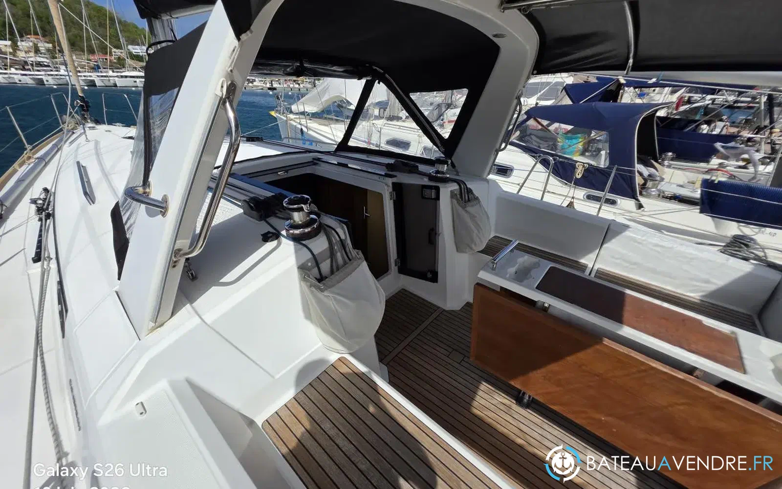 slider 6 Beneteau Oceanis 38 Cruiser