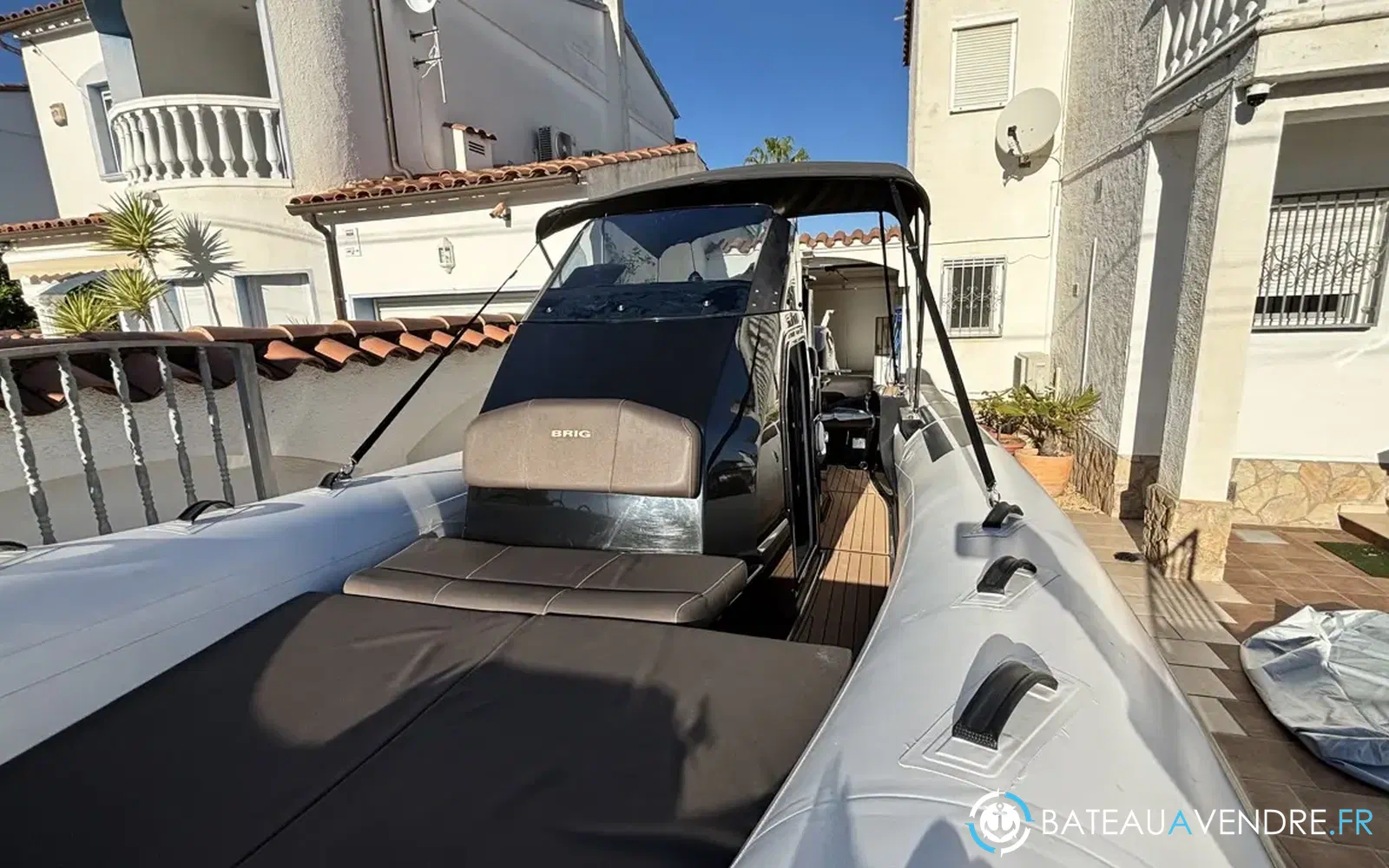 slider 24 Brig Eagle 8