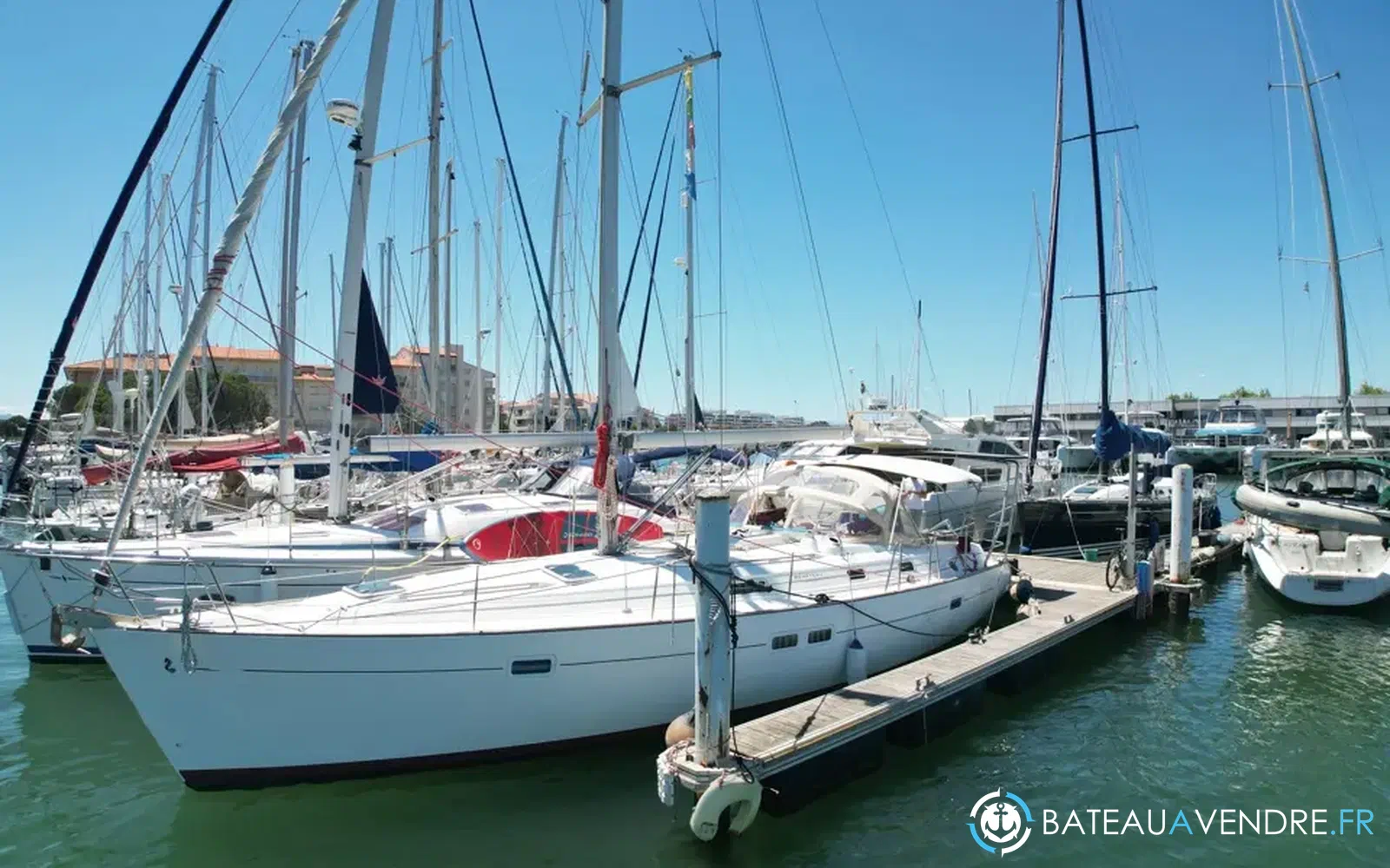 slider 1 Beneteau Oceanis 411