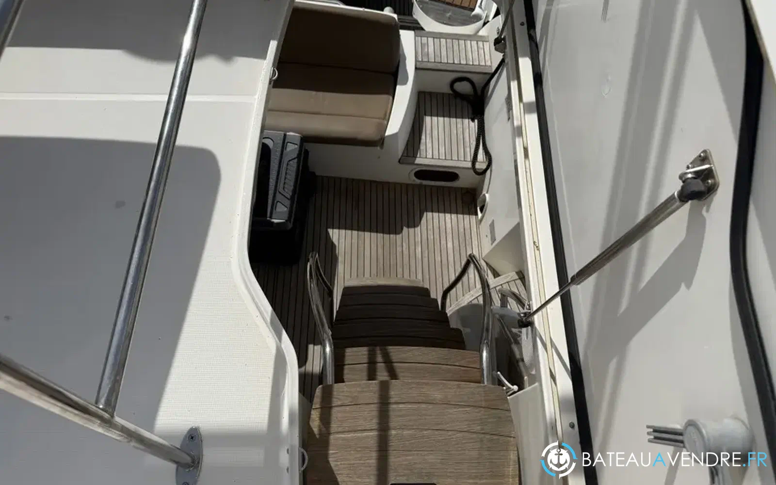 slider 13 Prestige Yachts 500 Fly