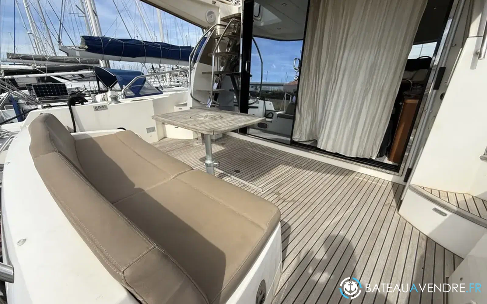 slider 20 Prestige Yachts 500 Fly