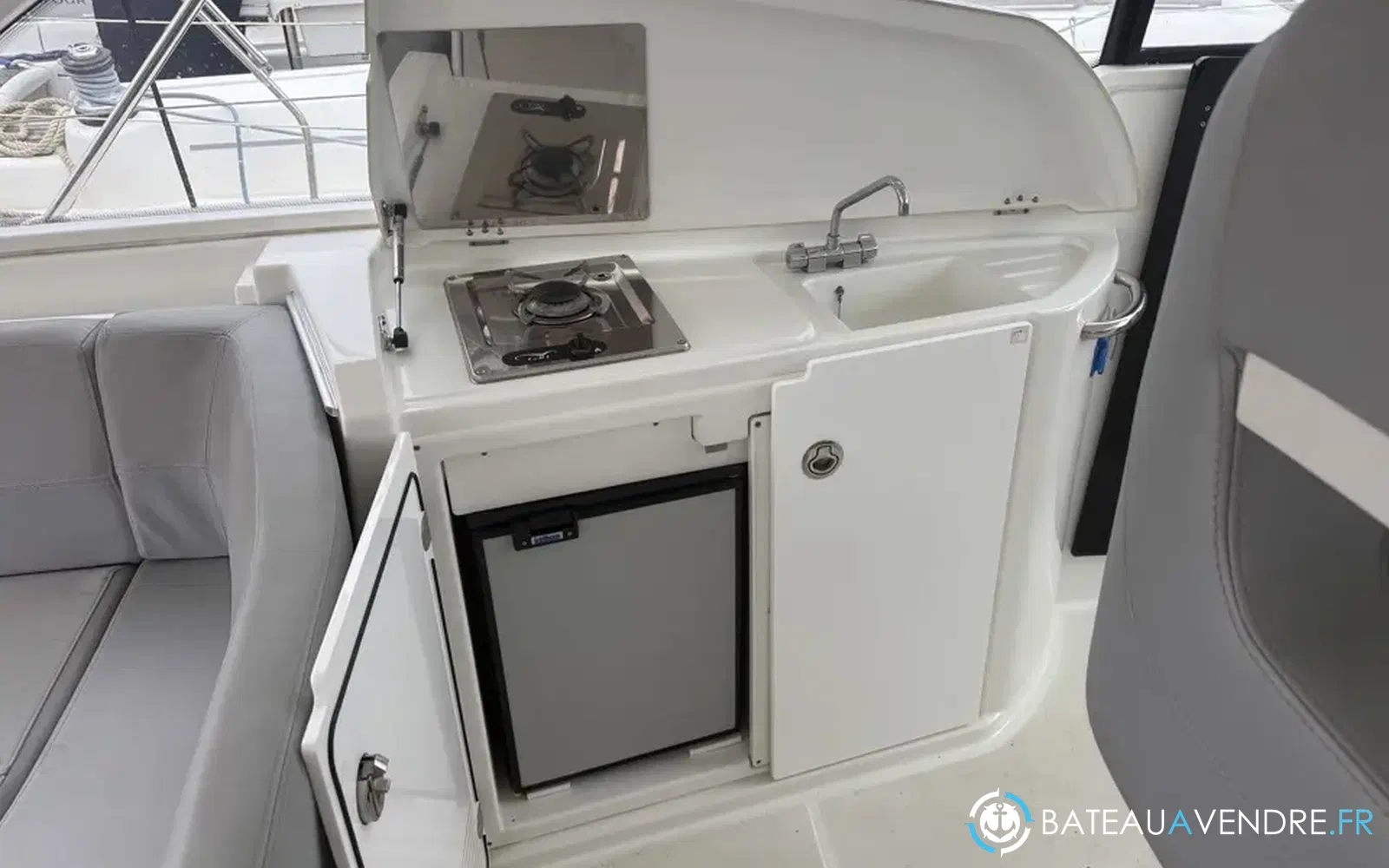 slider 12 Beneteau Gran Turismo 38