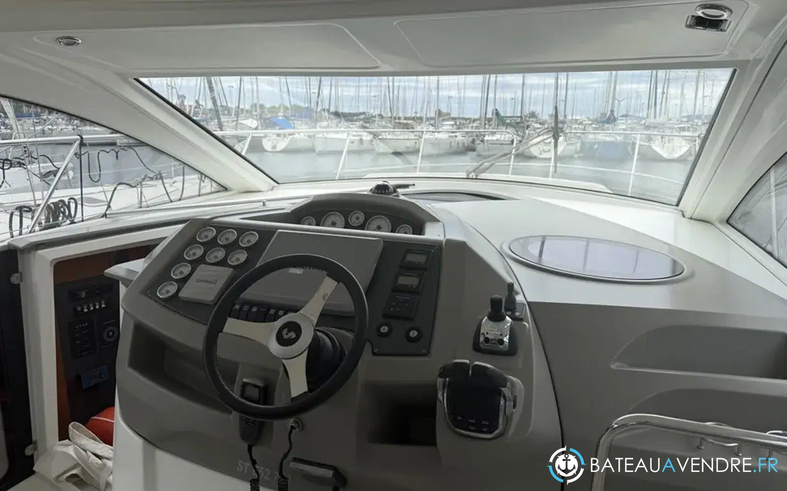 slider 15 Beneteau Gran Turismo 38