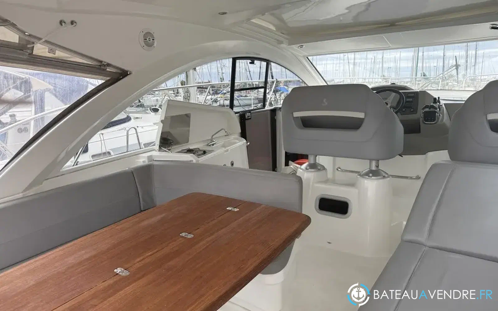 slider 5 Beneteau Gran Turismo 38