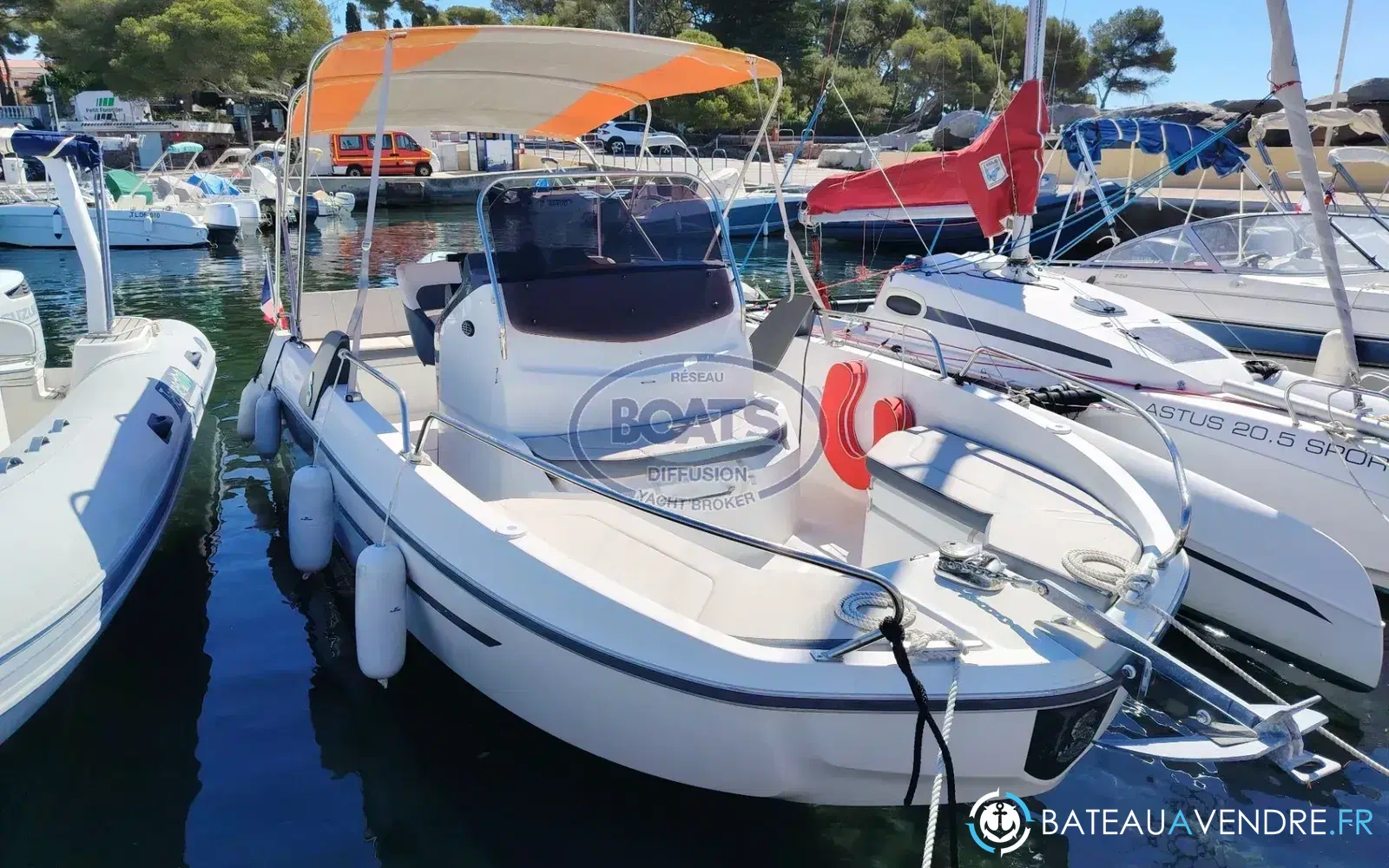 slider 1 Beneteau Flyer 6.6
