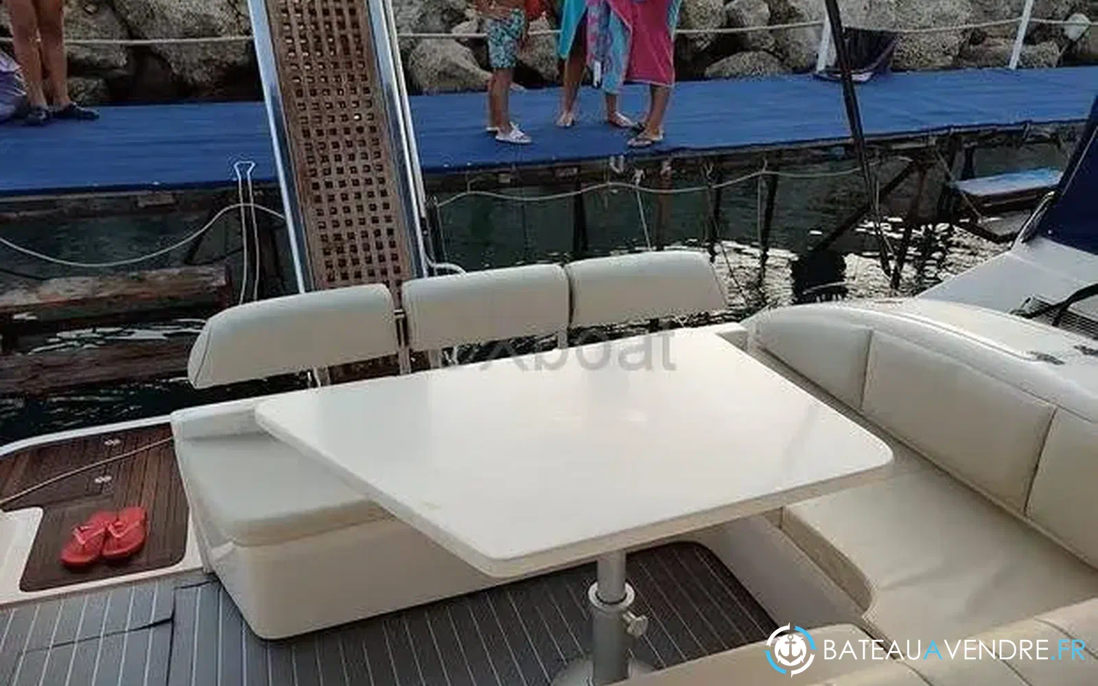 slider 2 Mano Marine 32 Sport