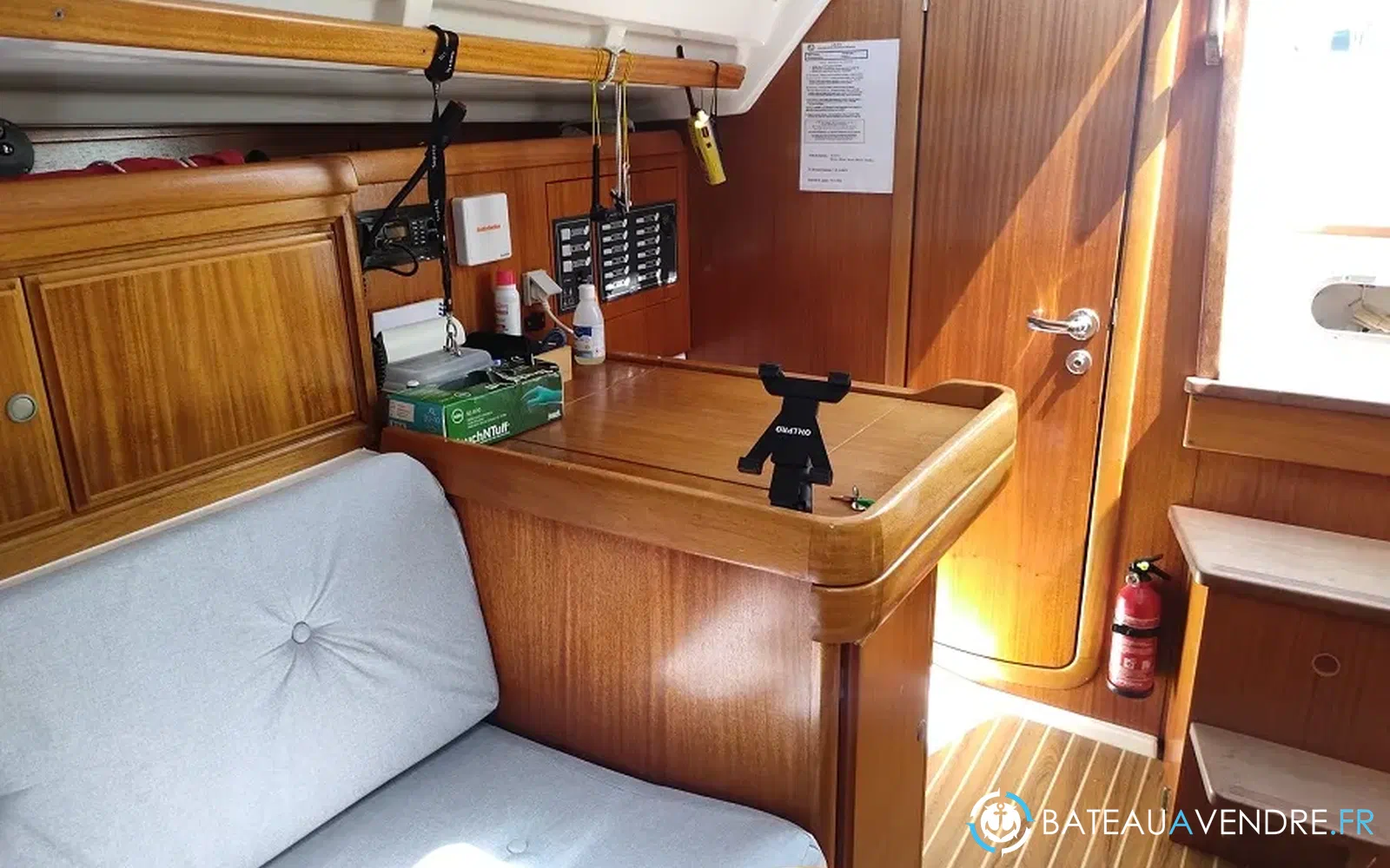 slider 34 Dufour 32 Classic
