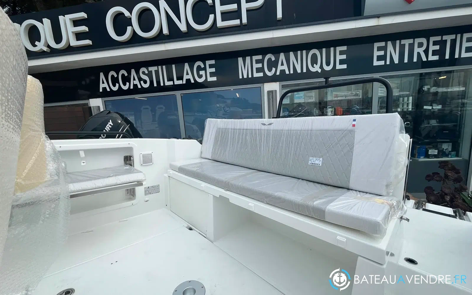 slider 7 Beneteau Flyer 7 SUNdeck