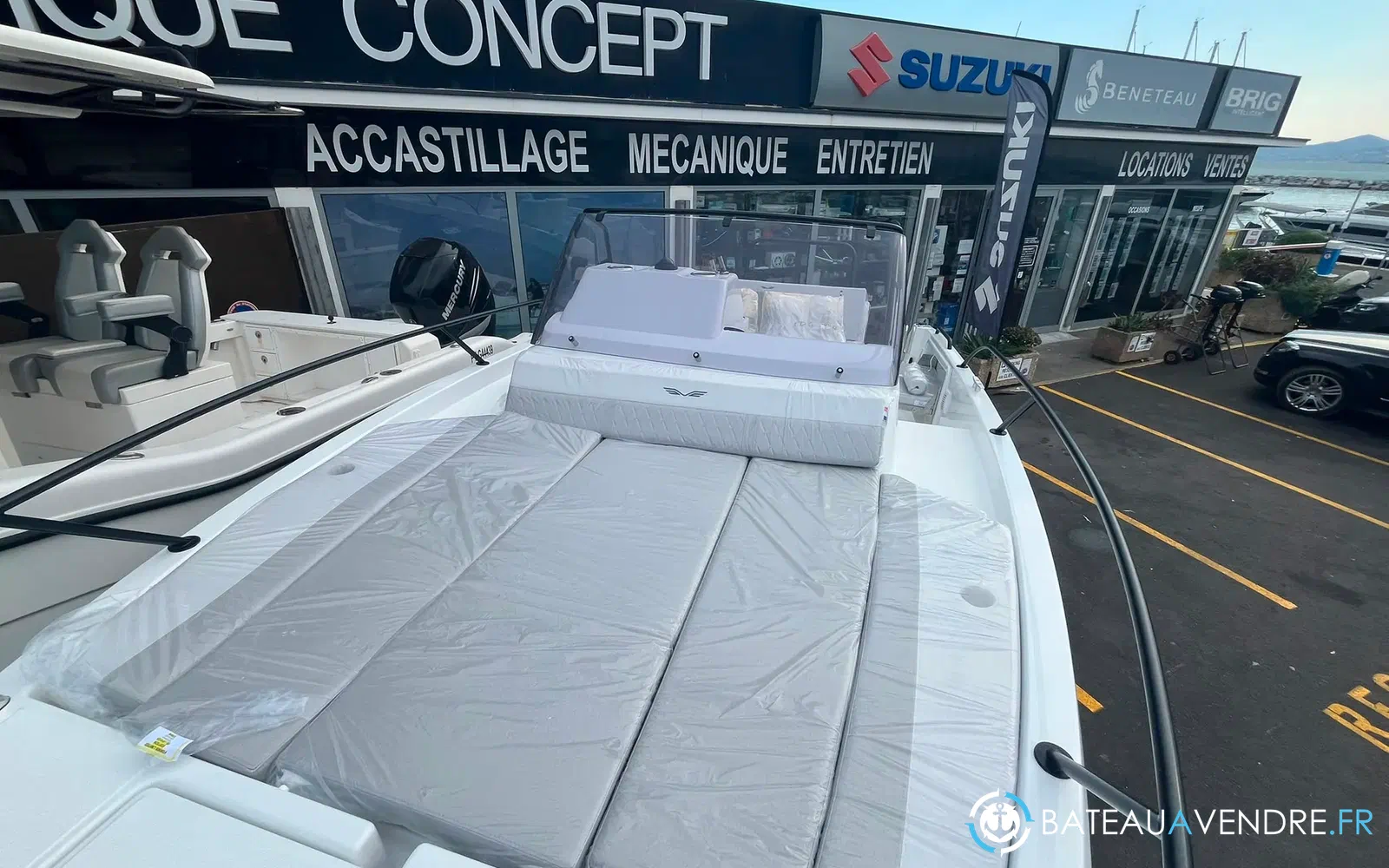 slider 8 Beneteau Flyer 7 SUNdeck
