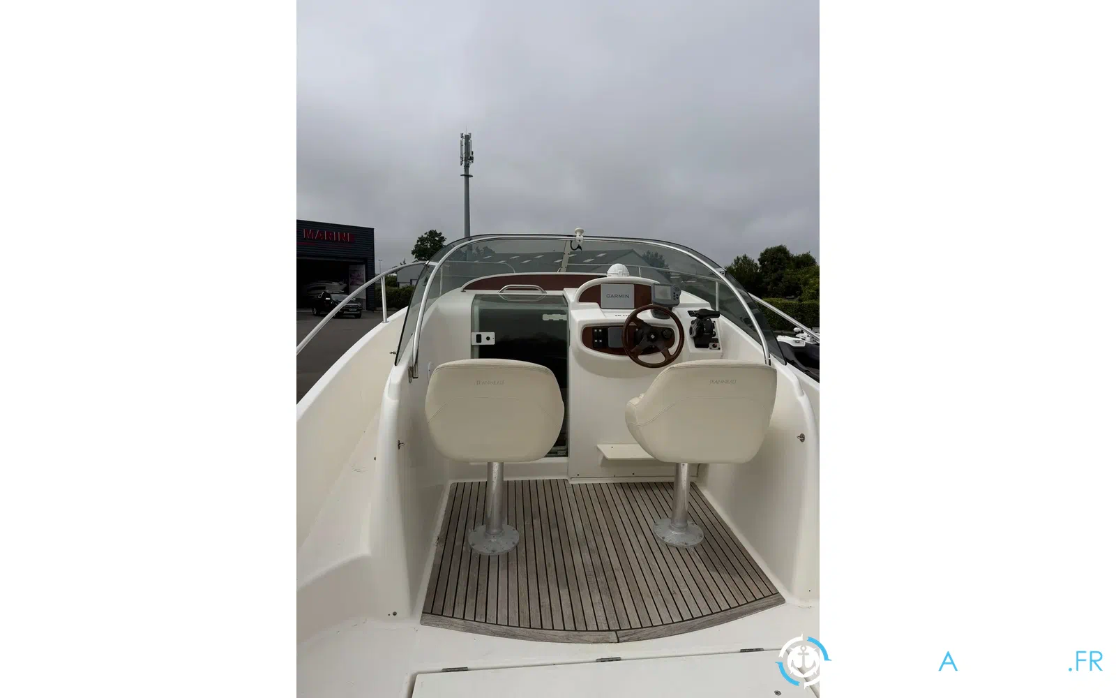 slider 2 Jeanneau Cap Camarat 755 WA