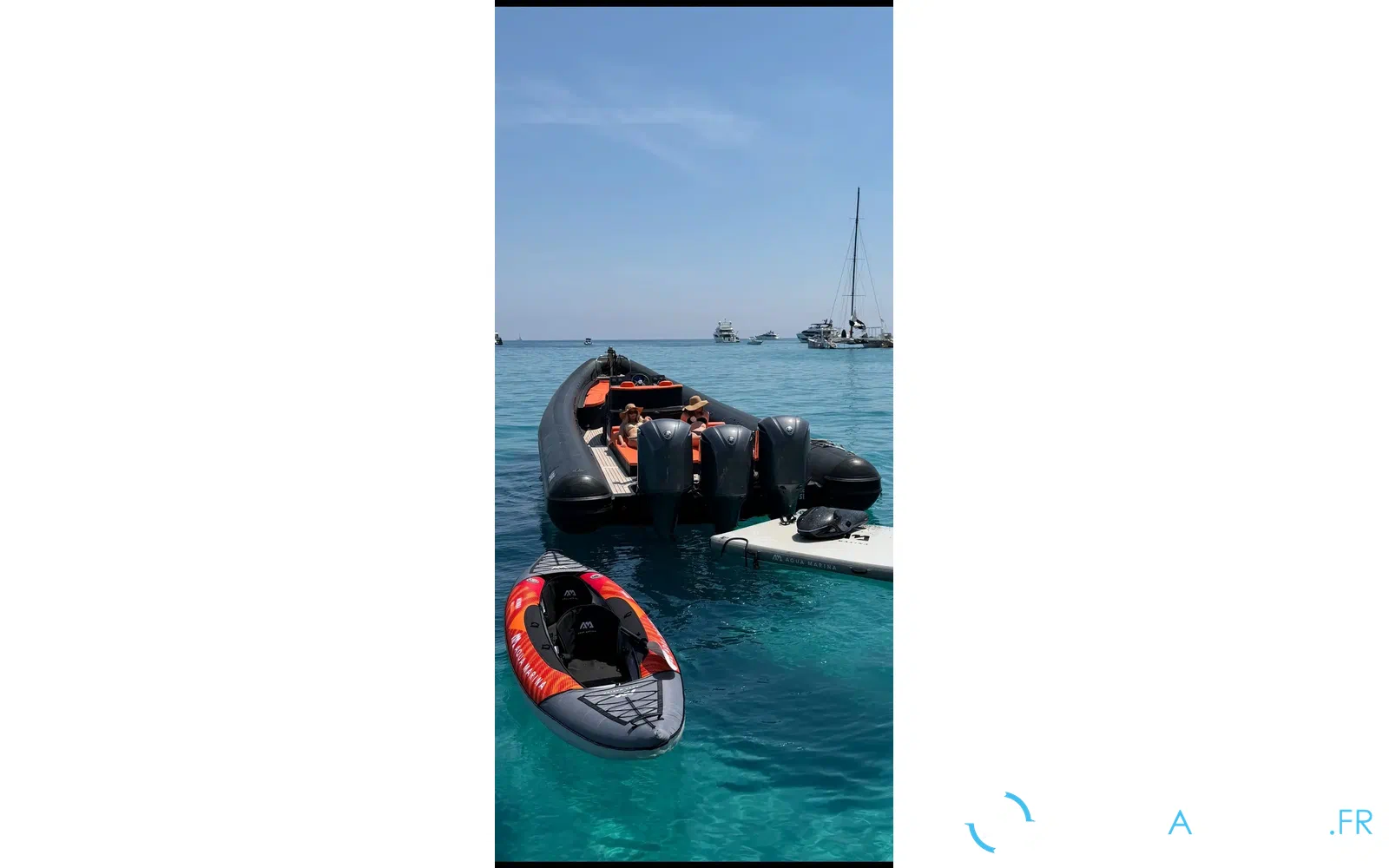 slider 1 Sea Water Phantom 400