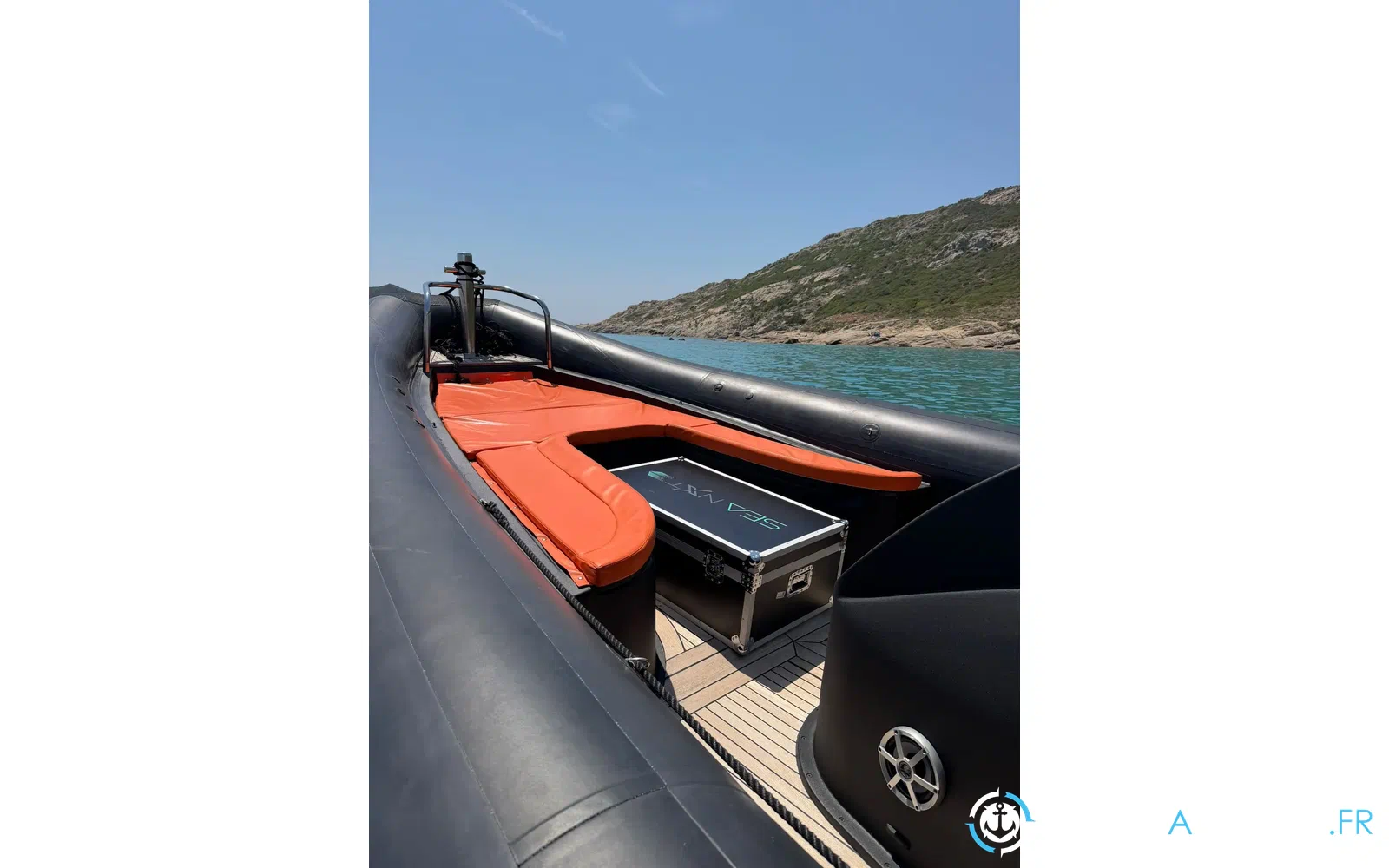 slider 8 Sea Water Phantom 400