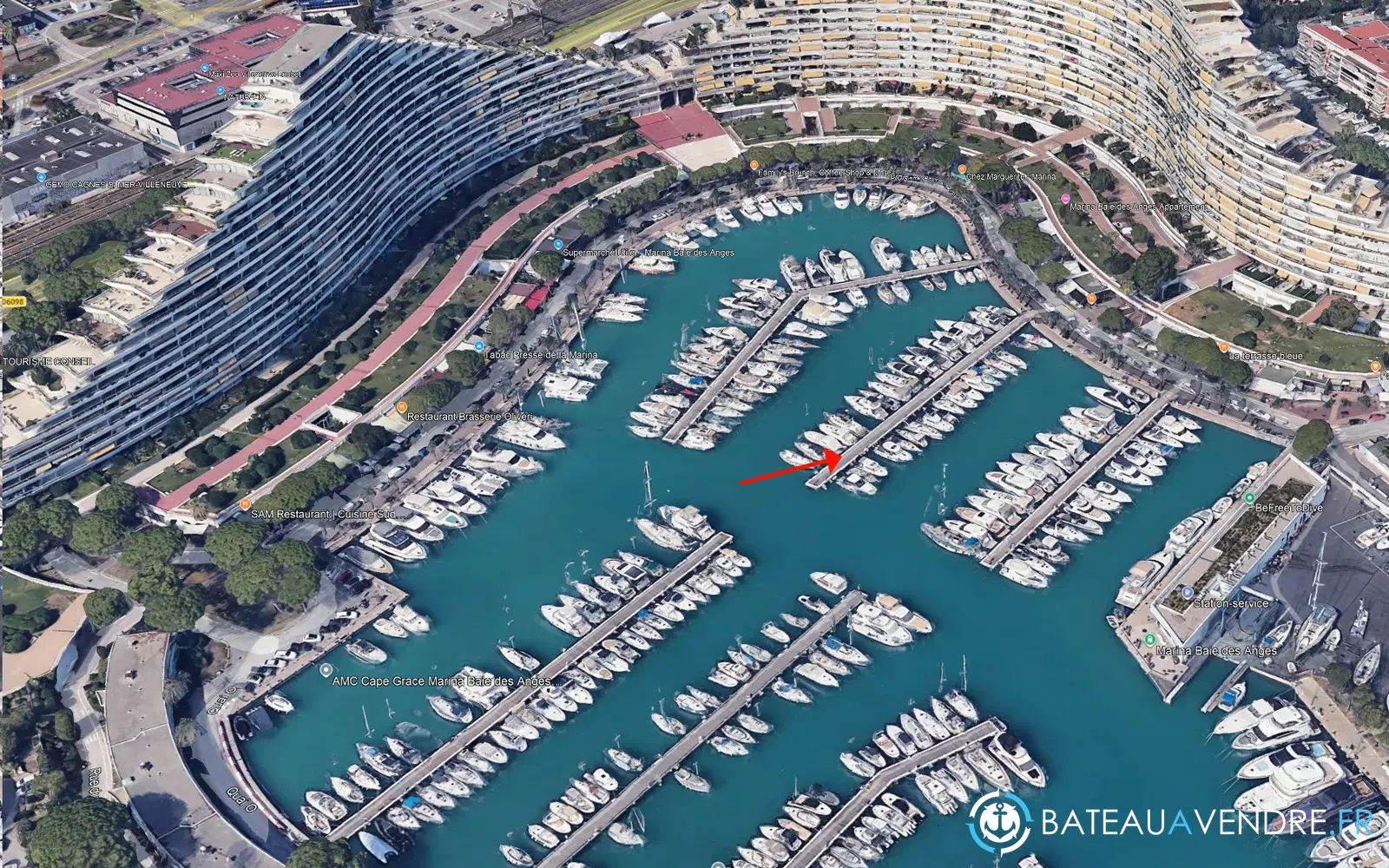 slider 0 Place de port Marina Baie des Anges (10 x 3.80)