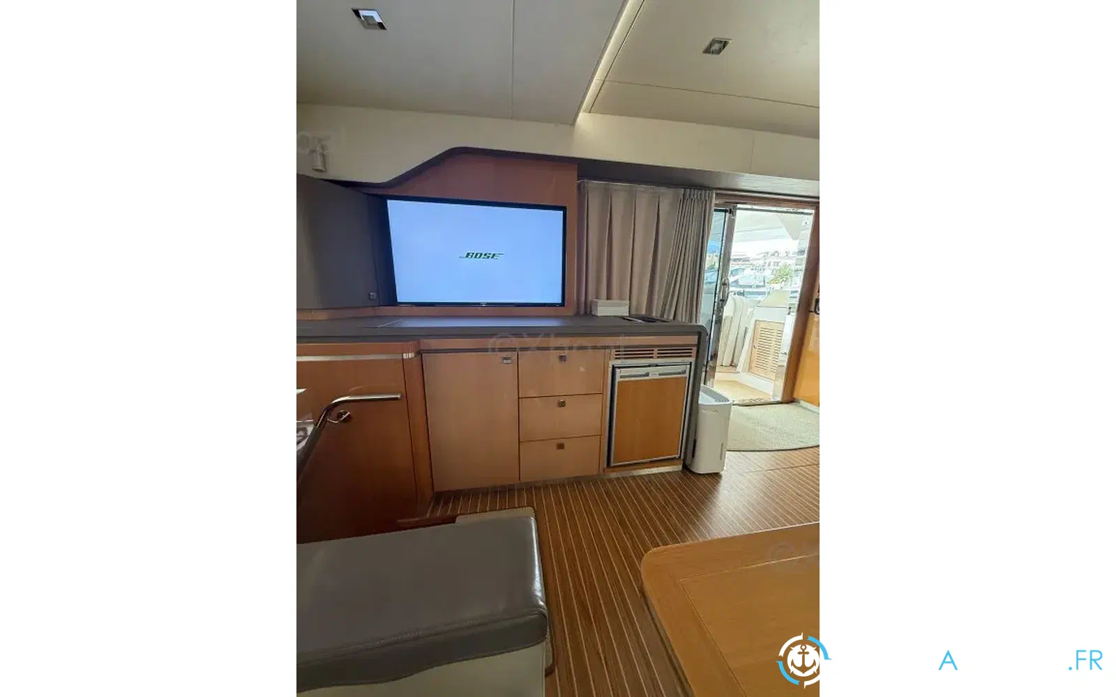slider 10 Privilege Marine Privilege Serie 6