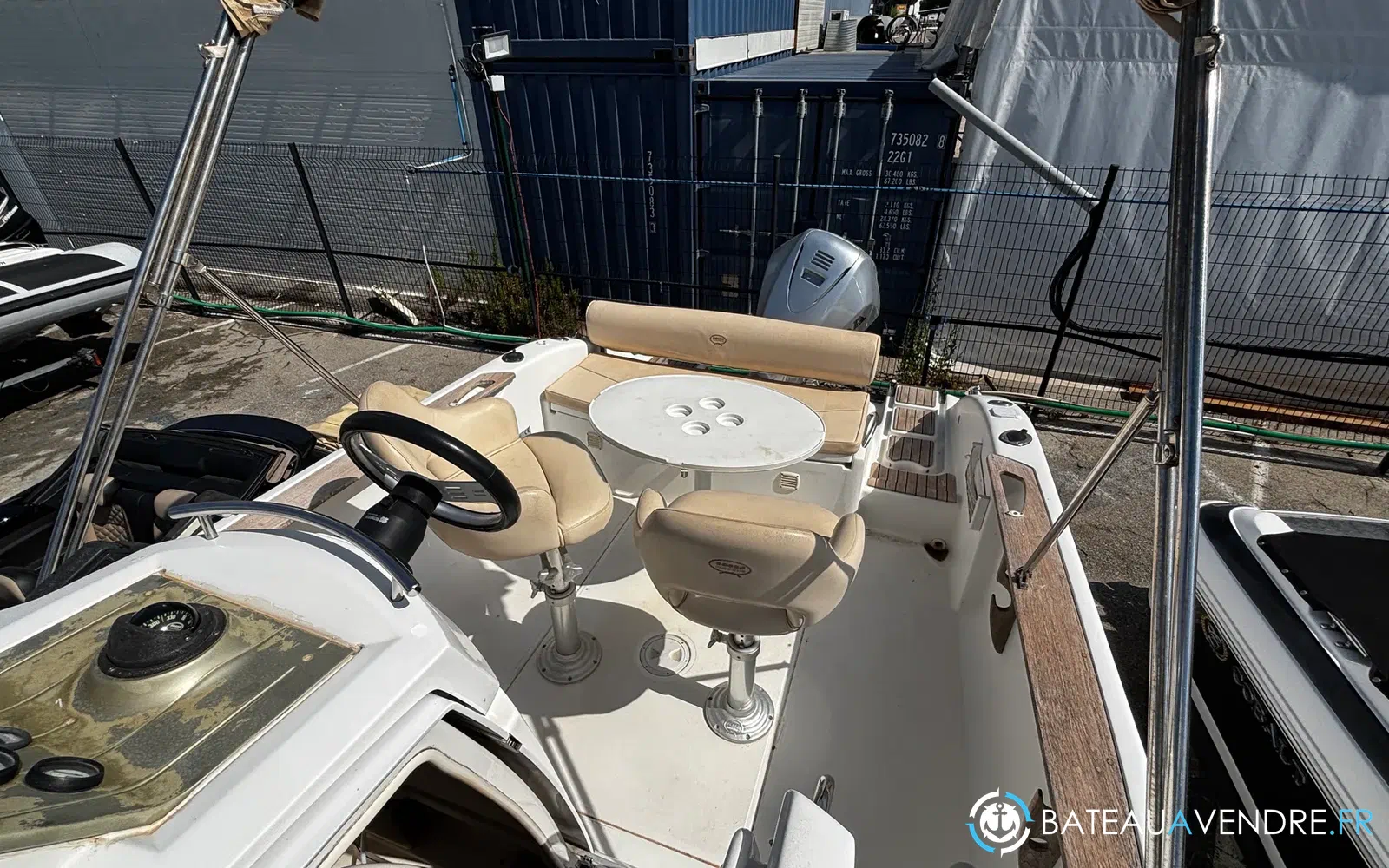slider 2 Sessa Marine Key Largo 22 Cabine