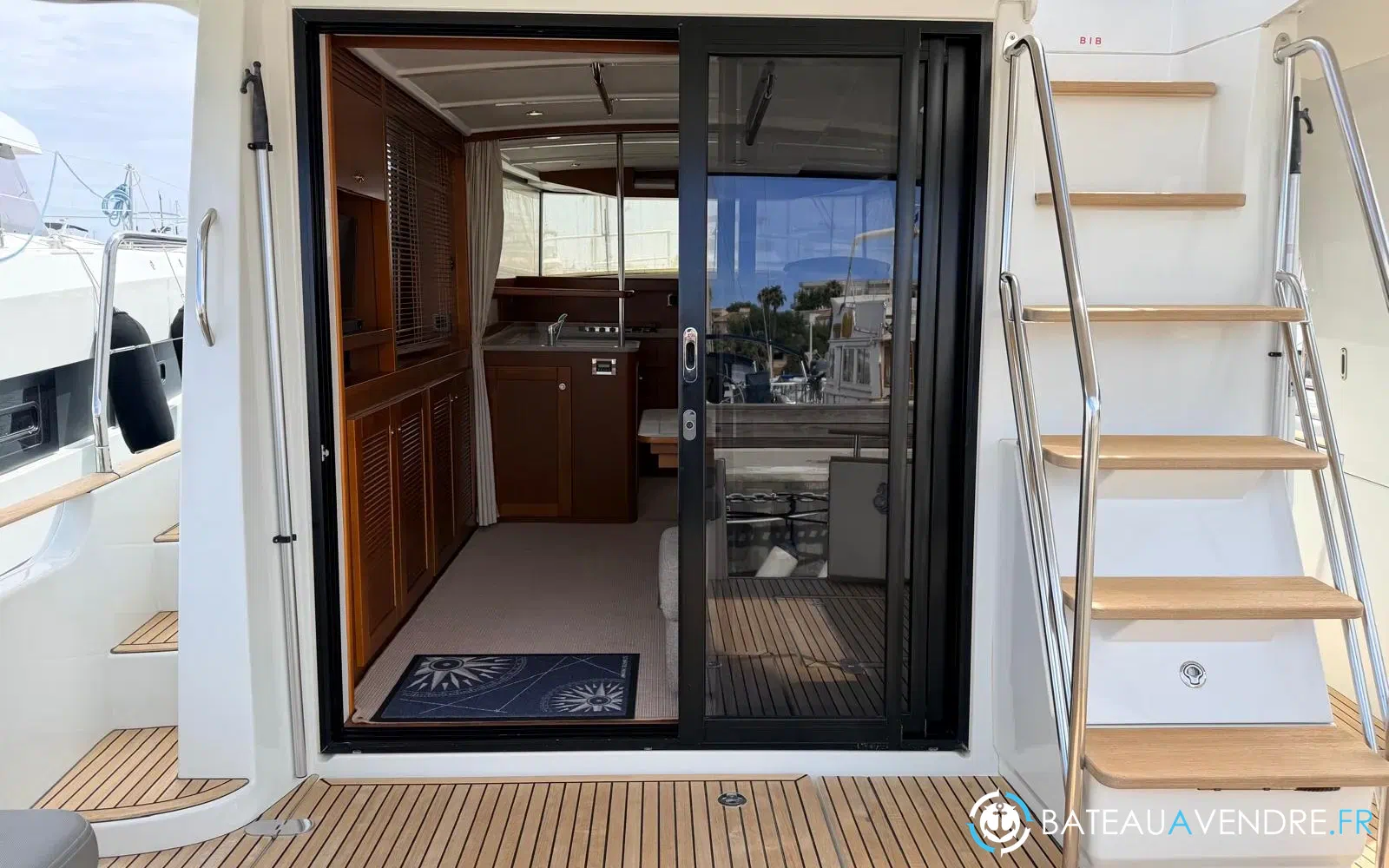 slider 7 Beneteau Swift Trawler 44