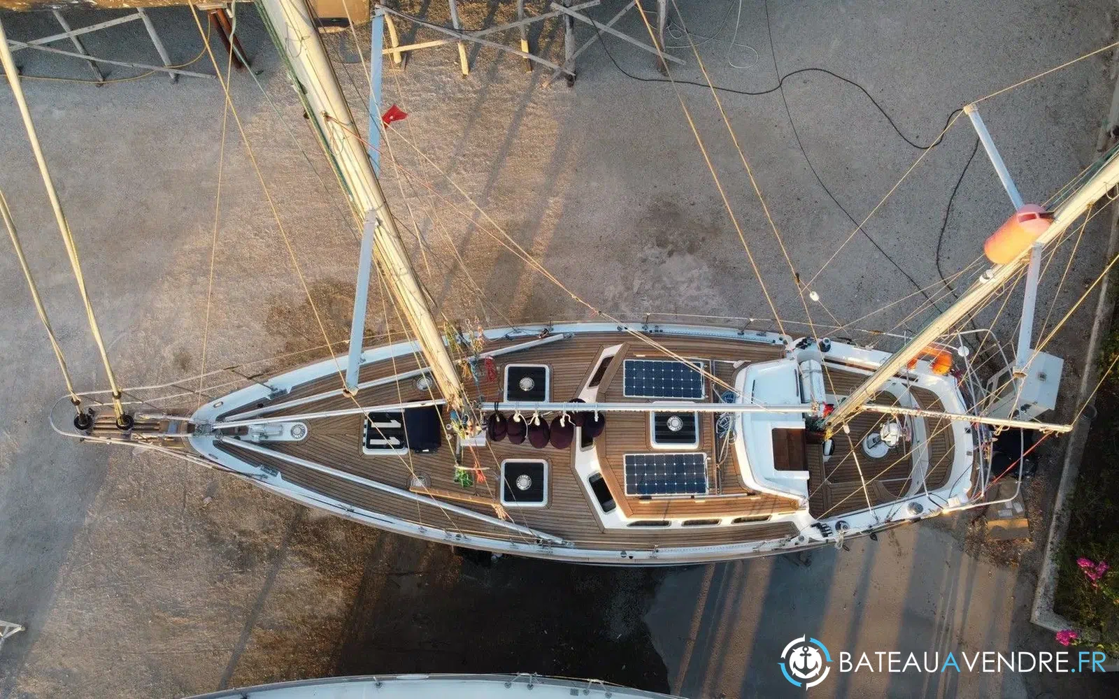 slider 11 Belliure ENDURANCE 35 ESMERALDA