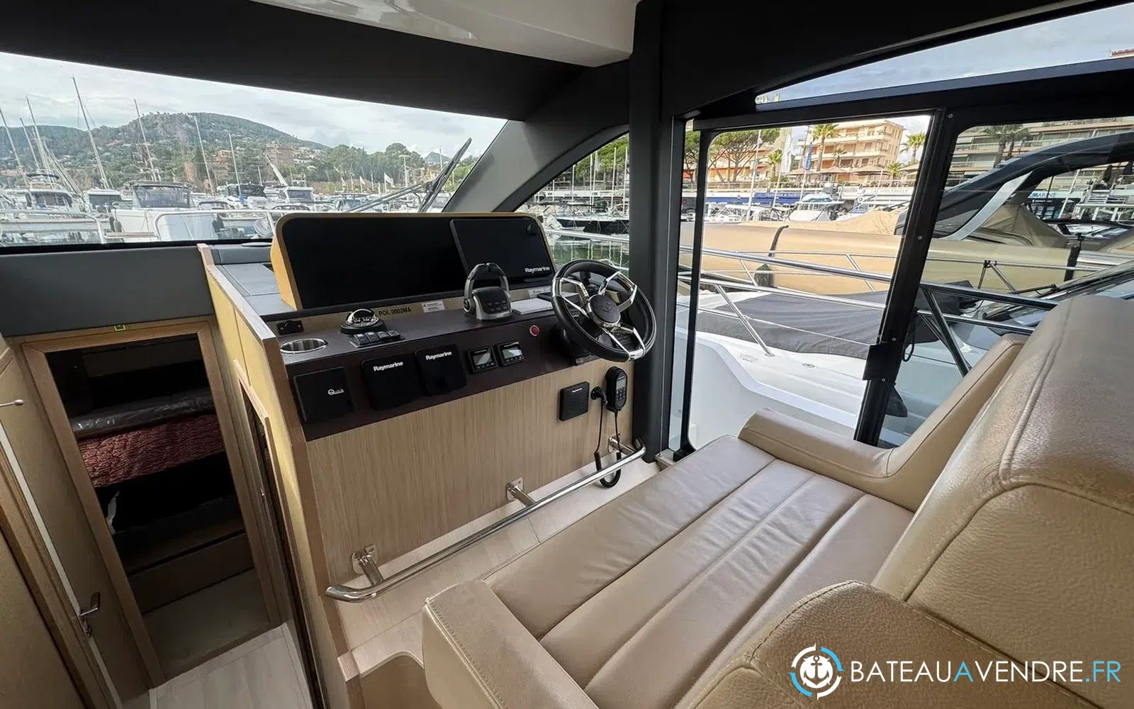 slider 16 Sealine F430