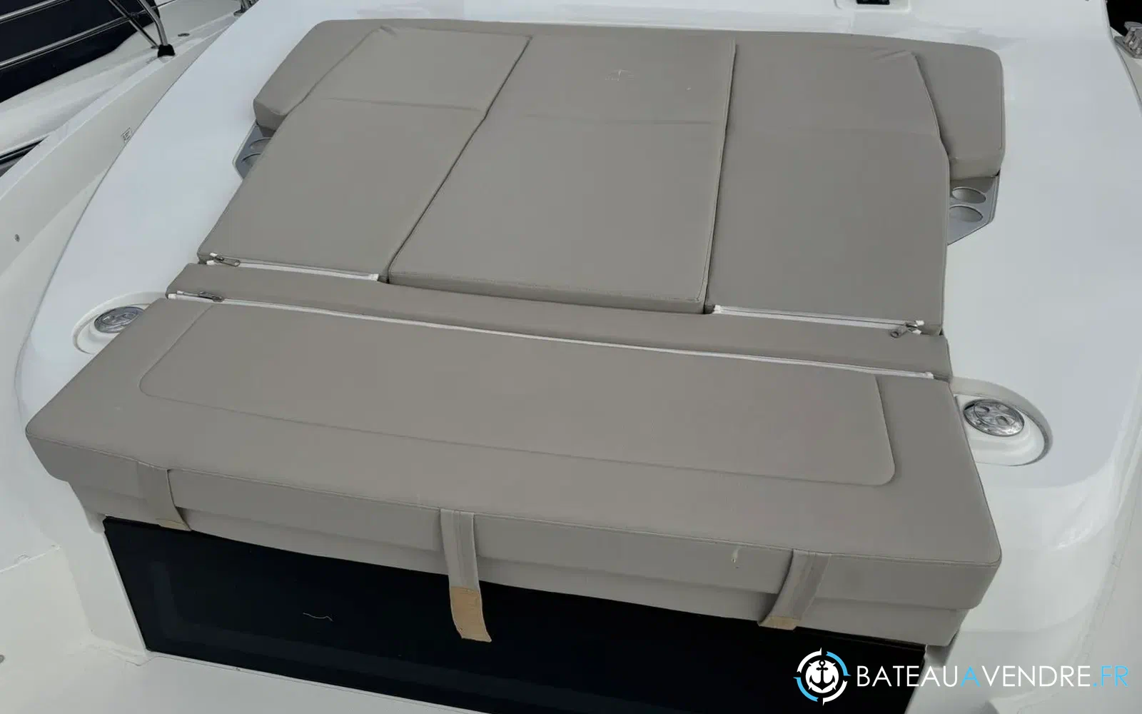 slider 5 Sealine F430
