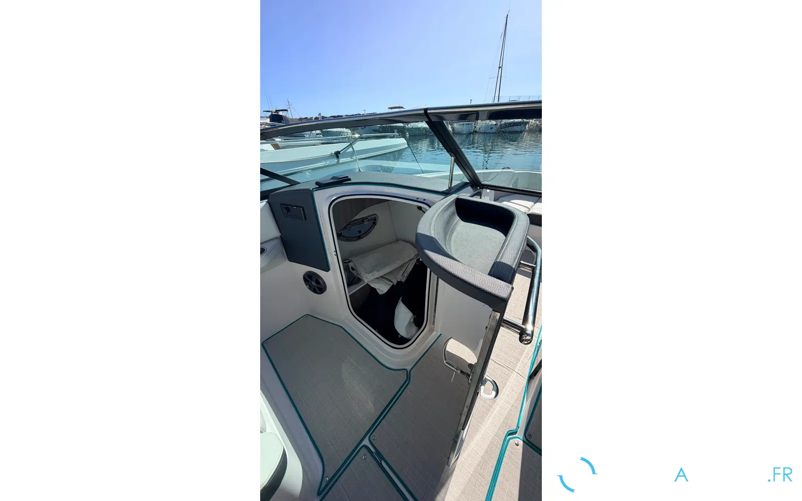 slider 10 Regal LS6