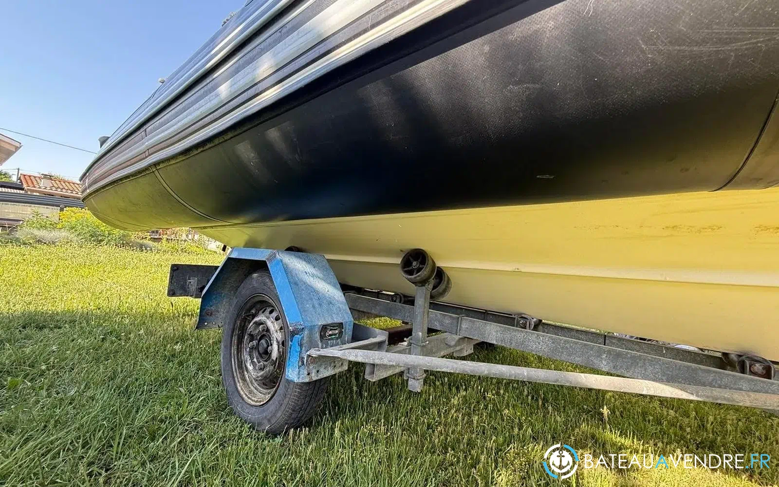 slider 8 Bombard Explorer 500